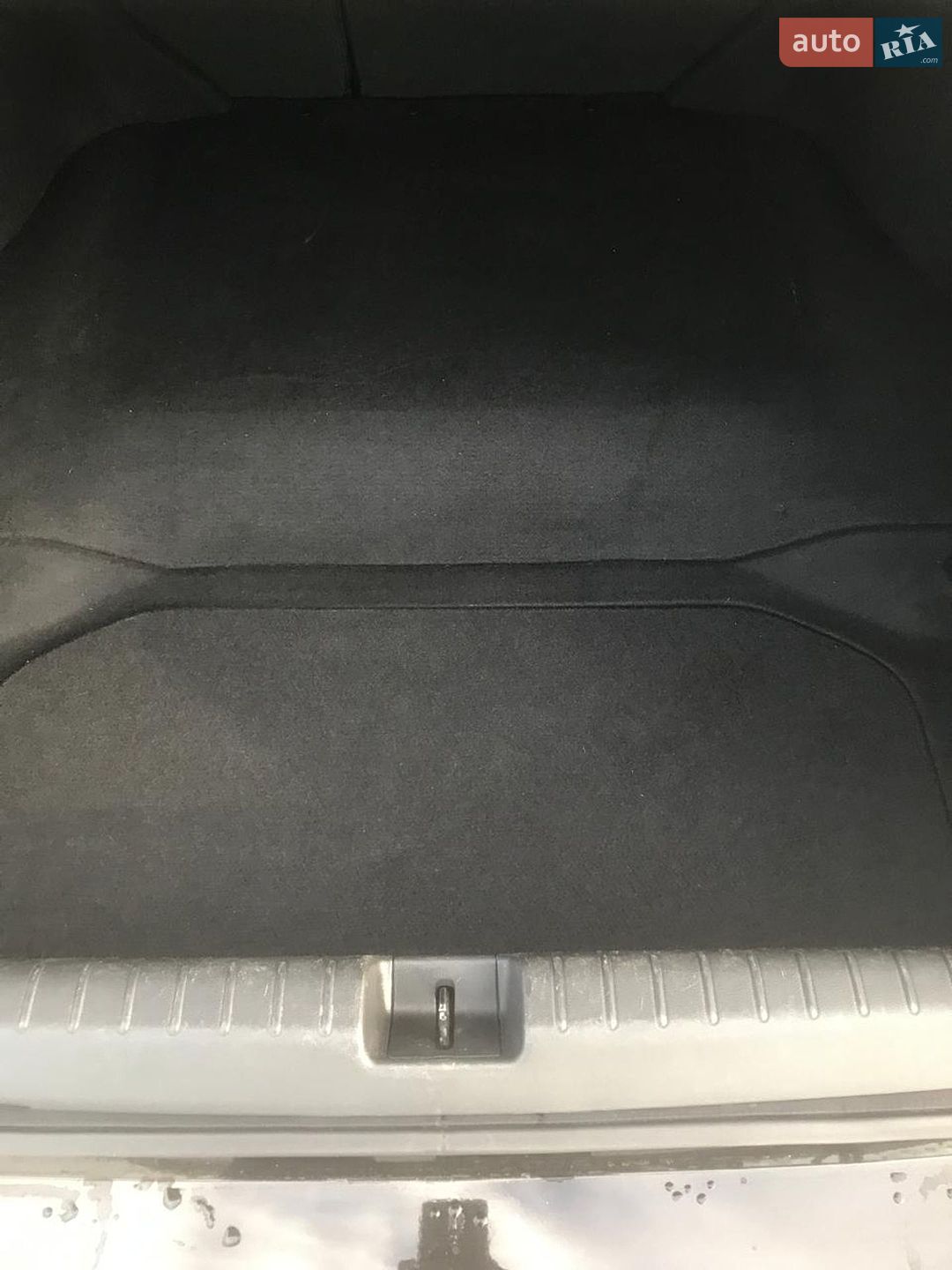 Honda Clarity 2019 VIN JHMZC5F18KC002672 фото оголошення 18 з 24