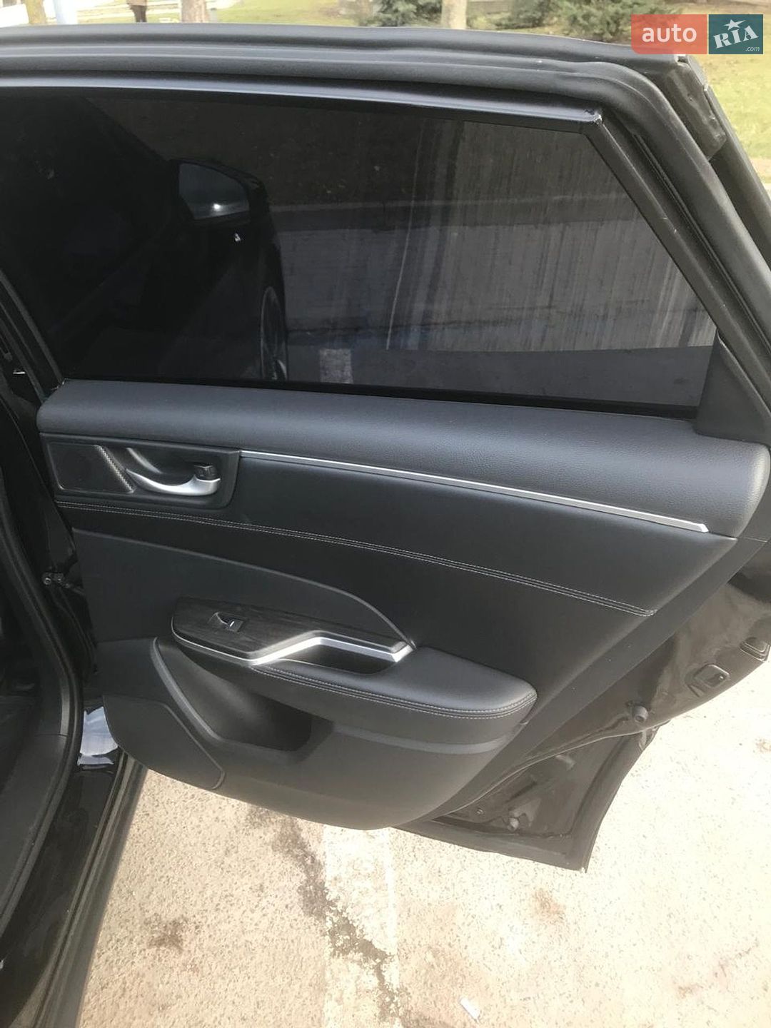 Honda Clarity 2019 VIN JHMZC5F18KC002672 фото оголошення 19 з 24