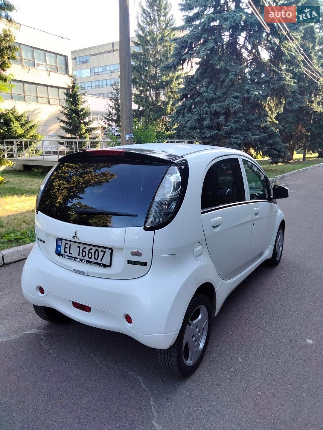 Mitsubishi i-MiEV 2011 VIN JMBLDHA3WBU002113 фото оголошення 4 з 15