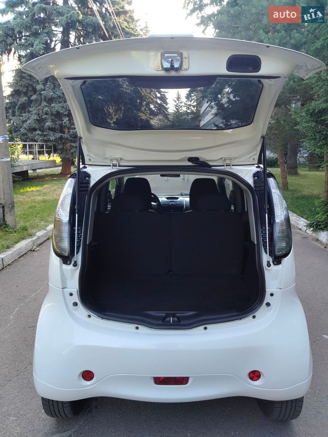 Mitsubishi i-MiEV 2011 VIN JMBLDHA3WBU002113 фото оголошення 6 з 14