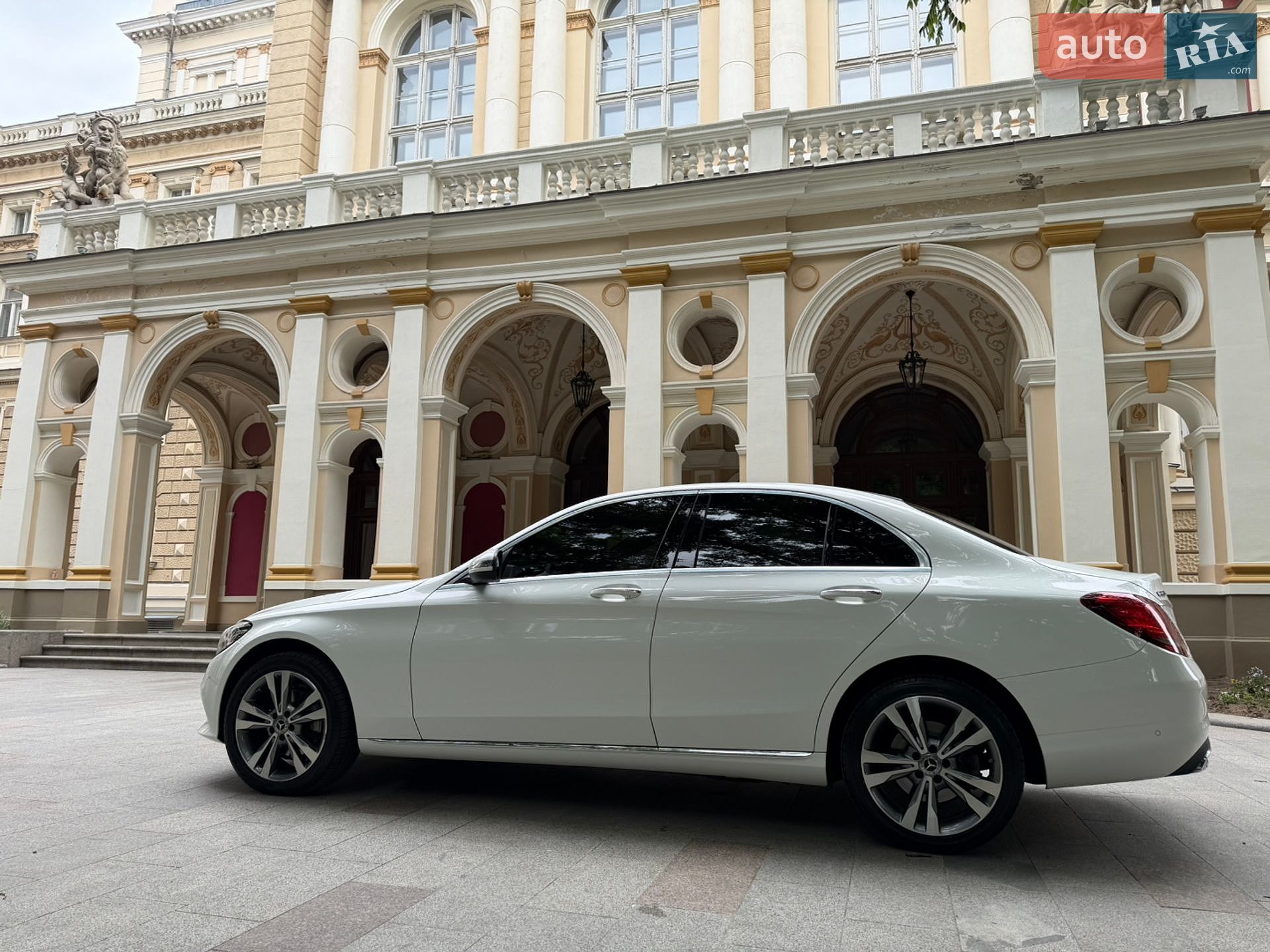 Mercedes-Benz C-Class 2020 VIN W1KWF1FB1LR580288 фото оголошення 13 з 23