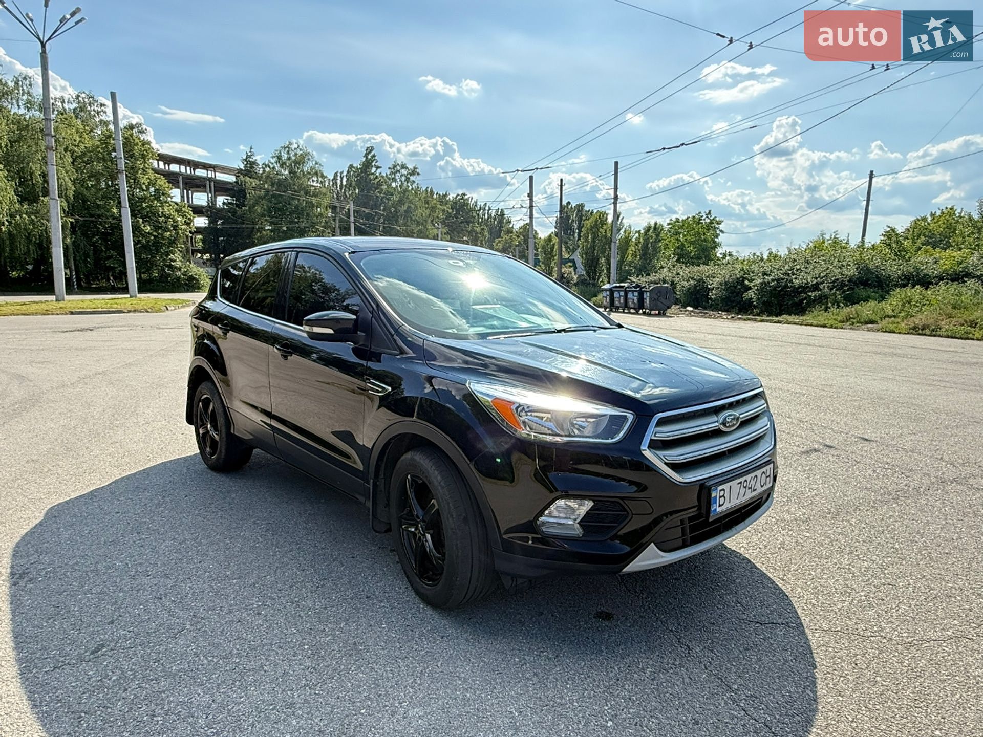 Ford Kuga 2016 VIN WF0AXXWPMAGY00828 фото оголошення 3 з 30