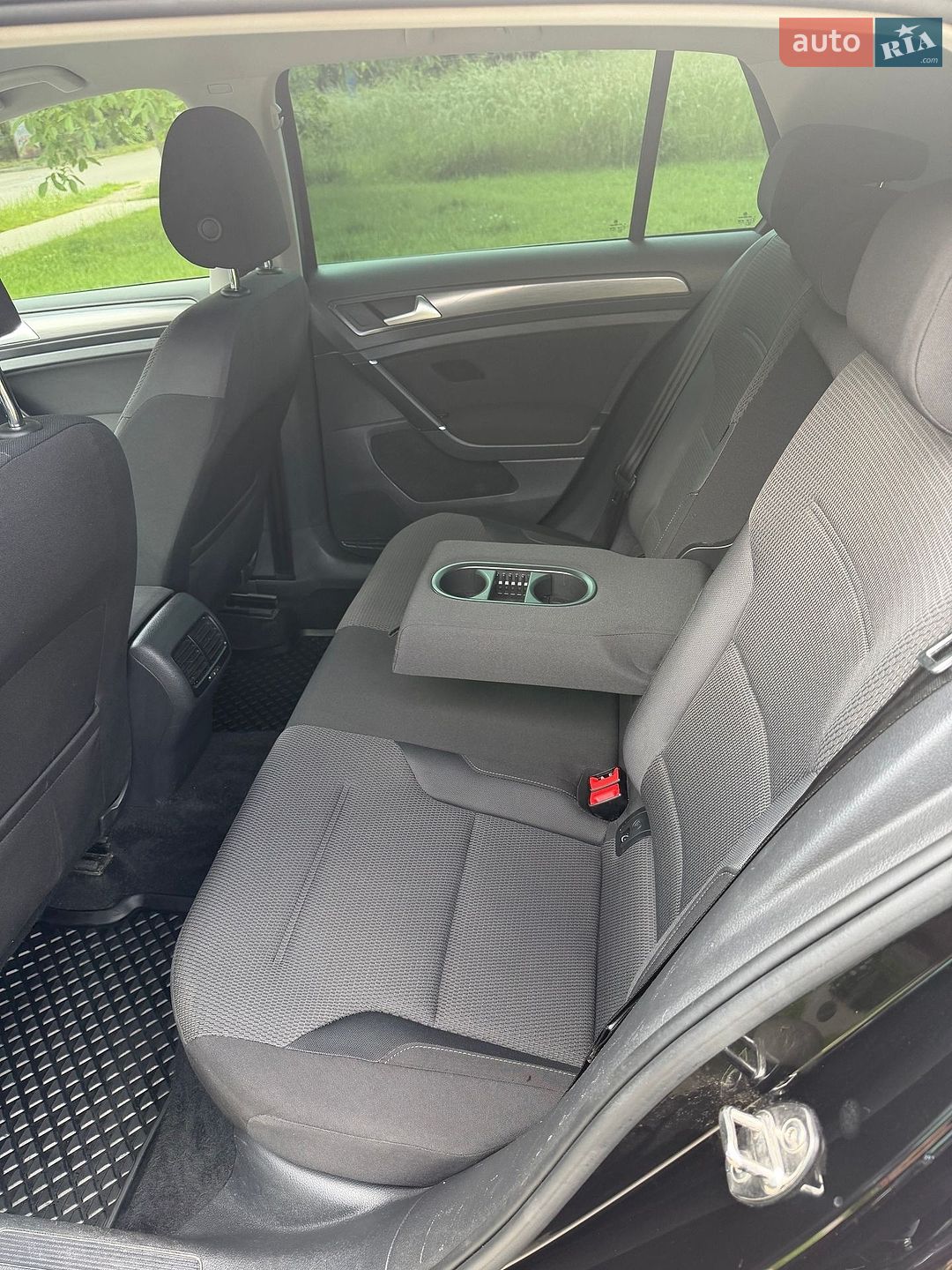 Volkswagen e-Golf 2017 VIN WVWZZZAUZJ8902227 фото оголошення 37 з 59