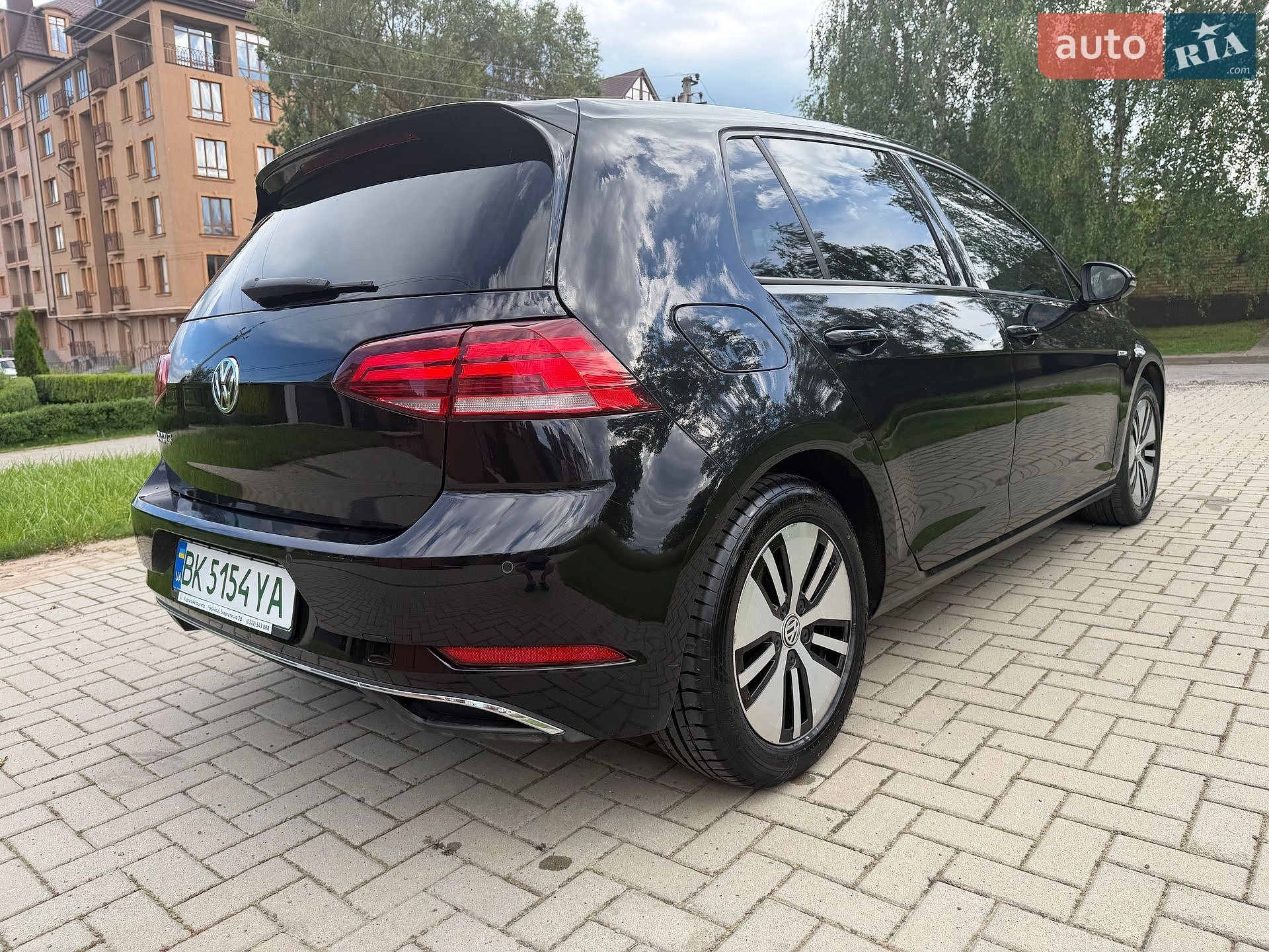 Volkswagen e-Golf 2017 VIN WVWZZZAUZJ8902227 фото оголошення 50 з 59