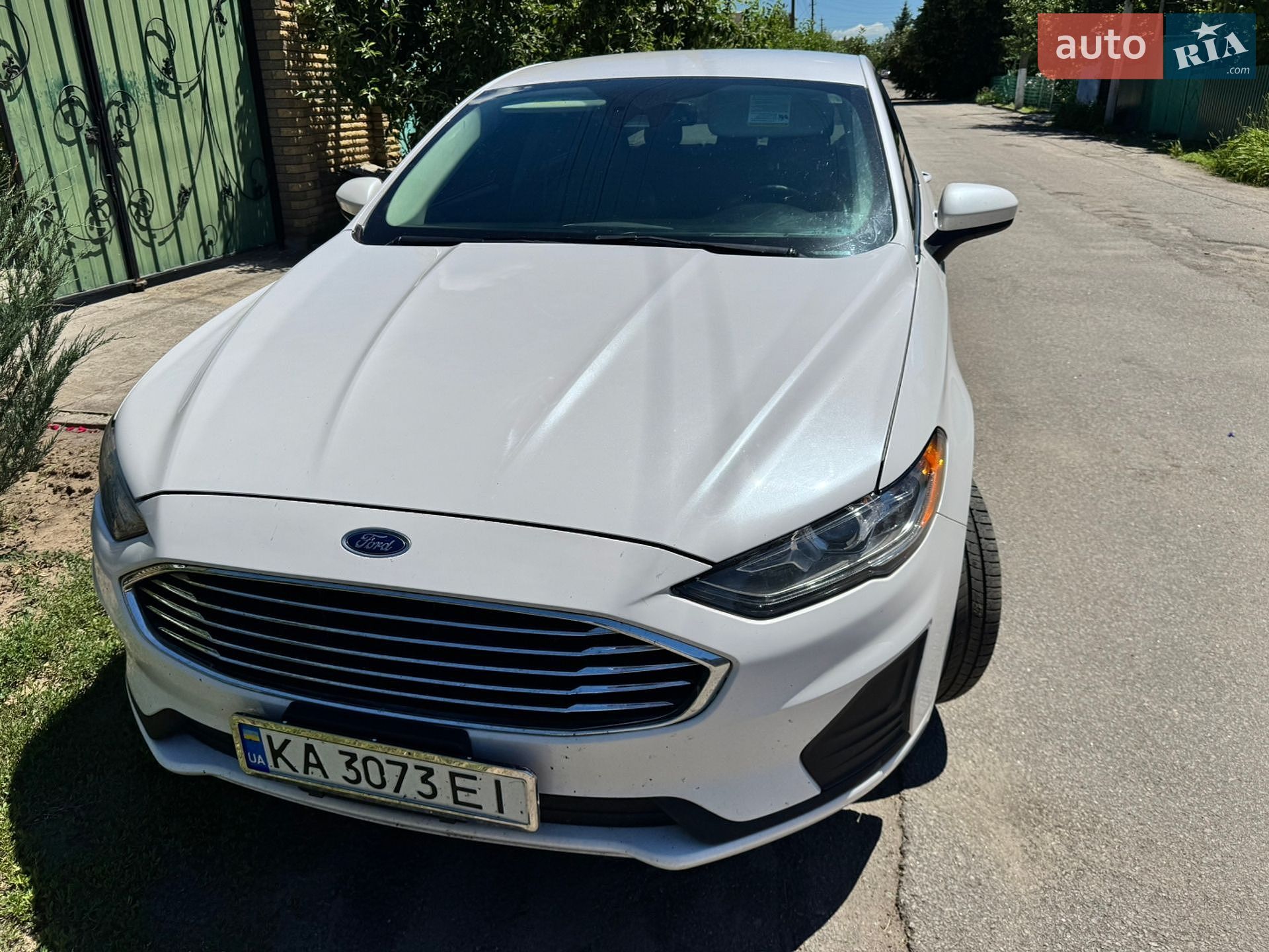 Ford Fusion 2019 VIN 3FA6P0LU3KR188610 фото оголошення 24 з 32