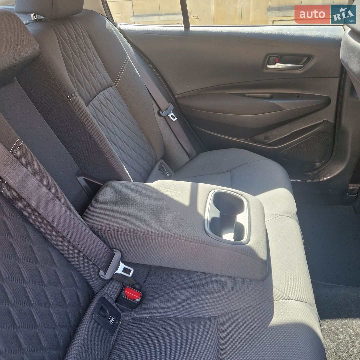 Toyota Corolla 2022 VIN NMTBE4BE00R126056 фото оголошення 2 з 22