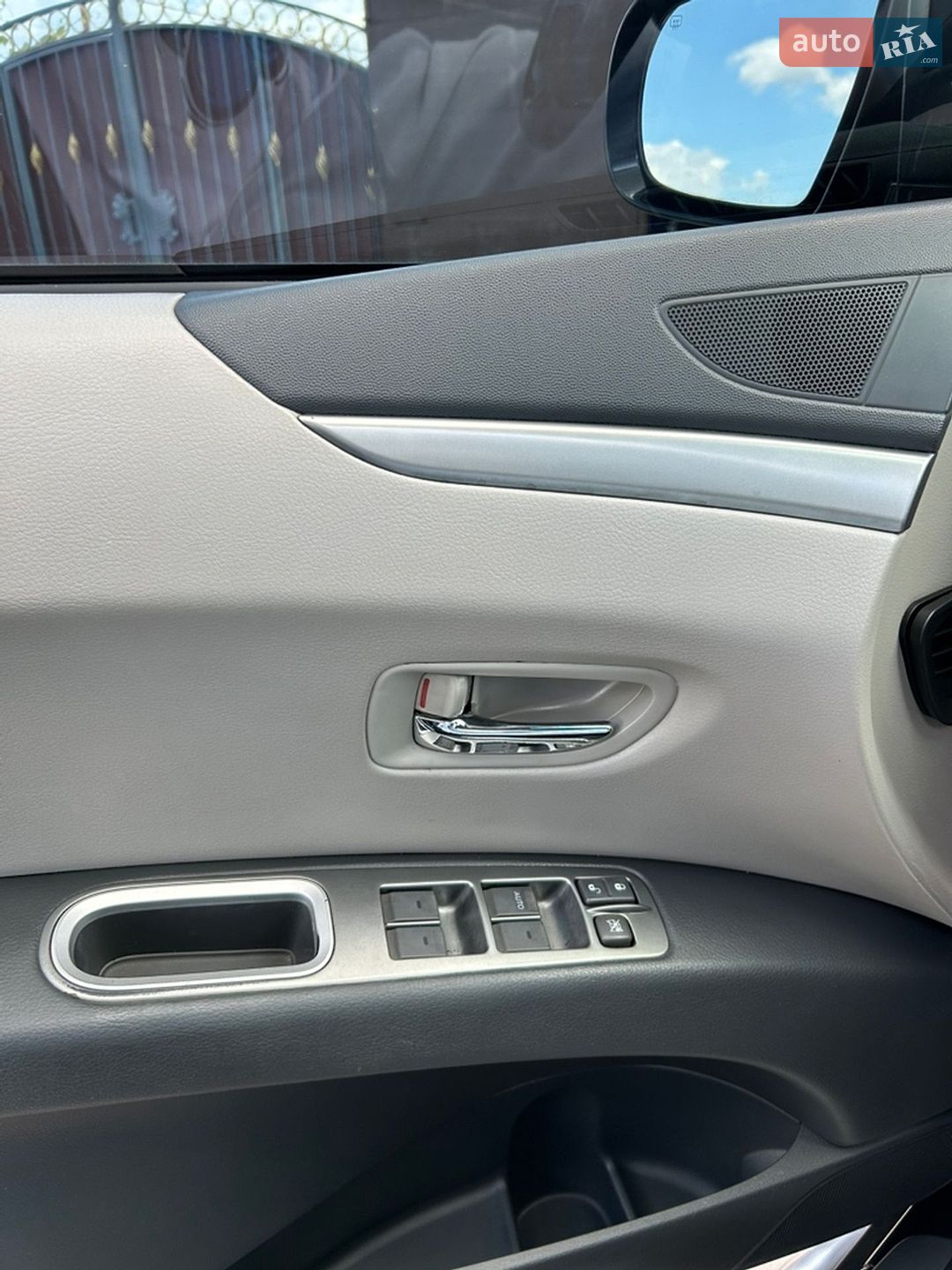 Subaru B9 Tribeca 2006 VIN 4S4WX85C664405543 фото оголошення 31 з 39