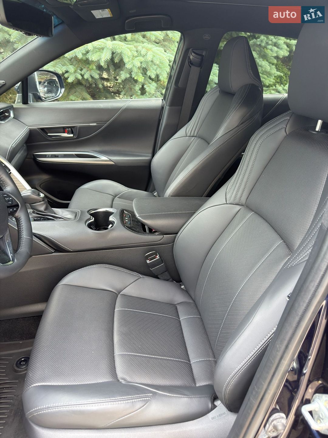 Toyota Venza 2024 VIN JTEAAAAH6RJ184987 фото оголошення 30 з 33
