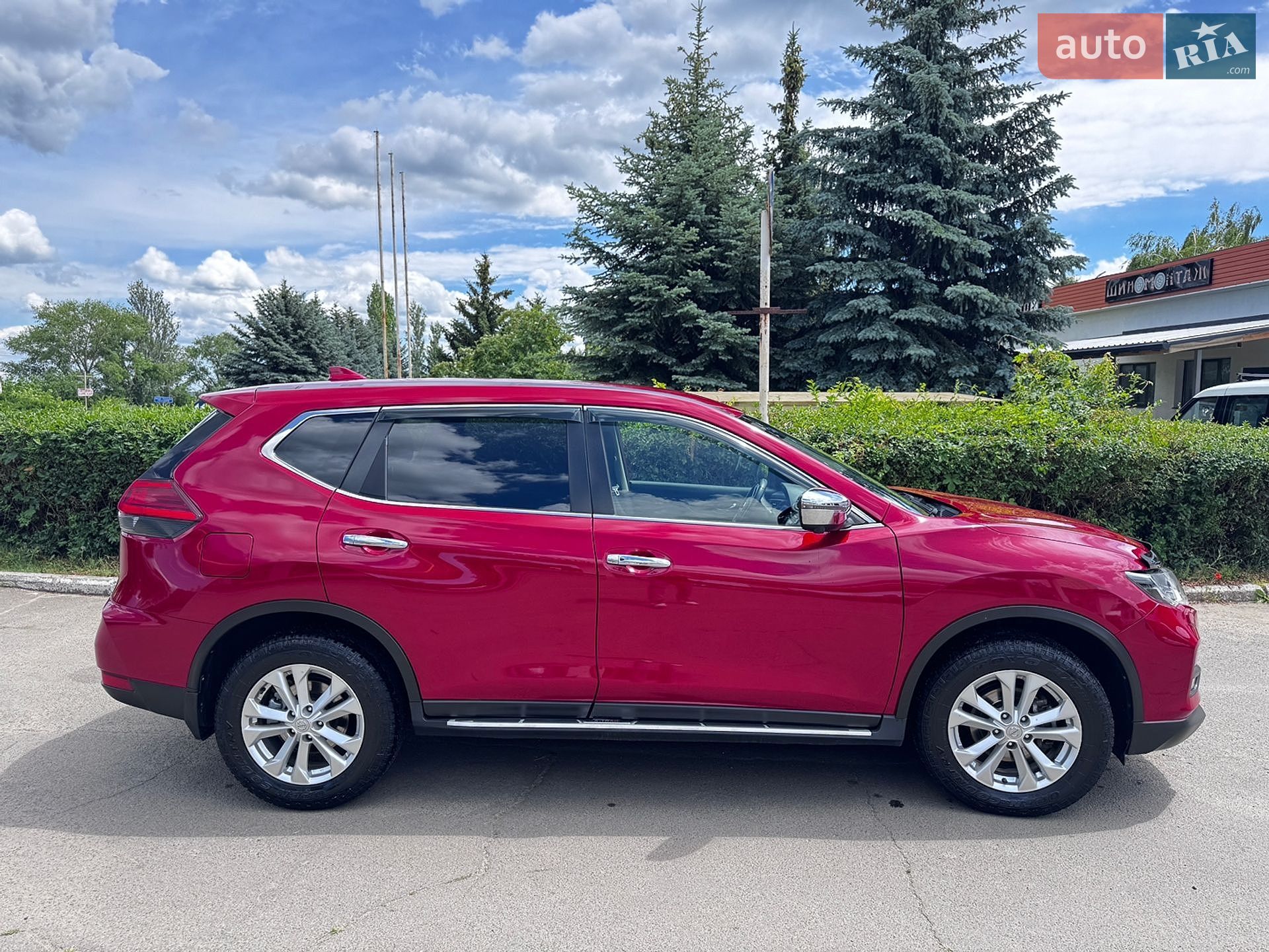 Nissan X-Trail 2017 VIN JN1TCAT32U0112508 фото оголошення 4 з 20