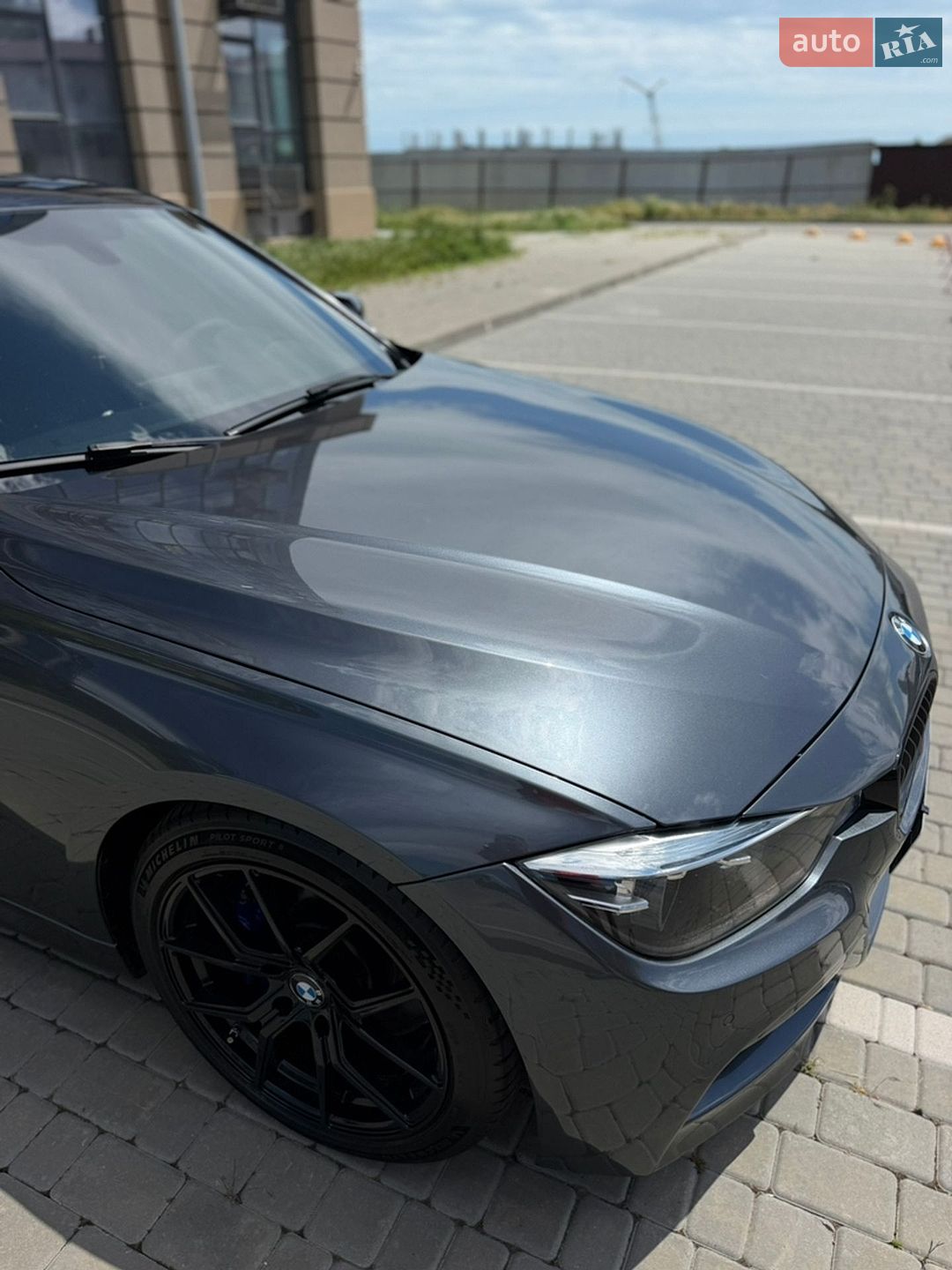BMW 3 Series 2015 VIN WBA8B3G5XGNT91748 фото оголошення 17 з 43