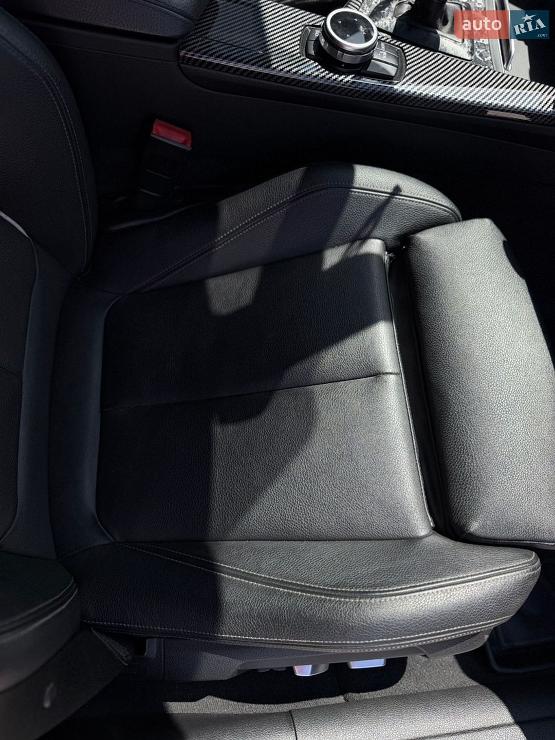 BMW 3 Series 2015 VIN WBA8B3G5XGNT91748 фото оголошення 36 з 43