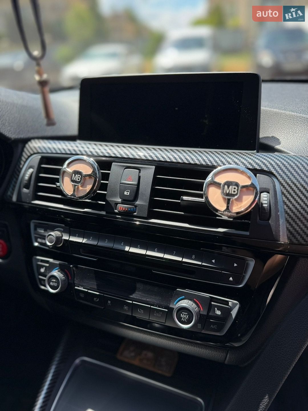 BMW 3 Series 2015 VIN WBA8B3G5XGNT91748 фото оголошення 39 з 43