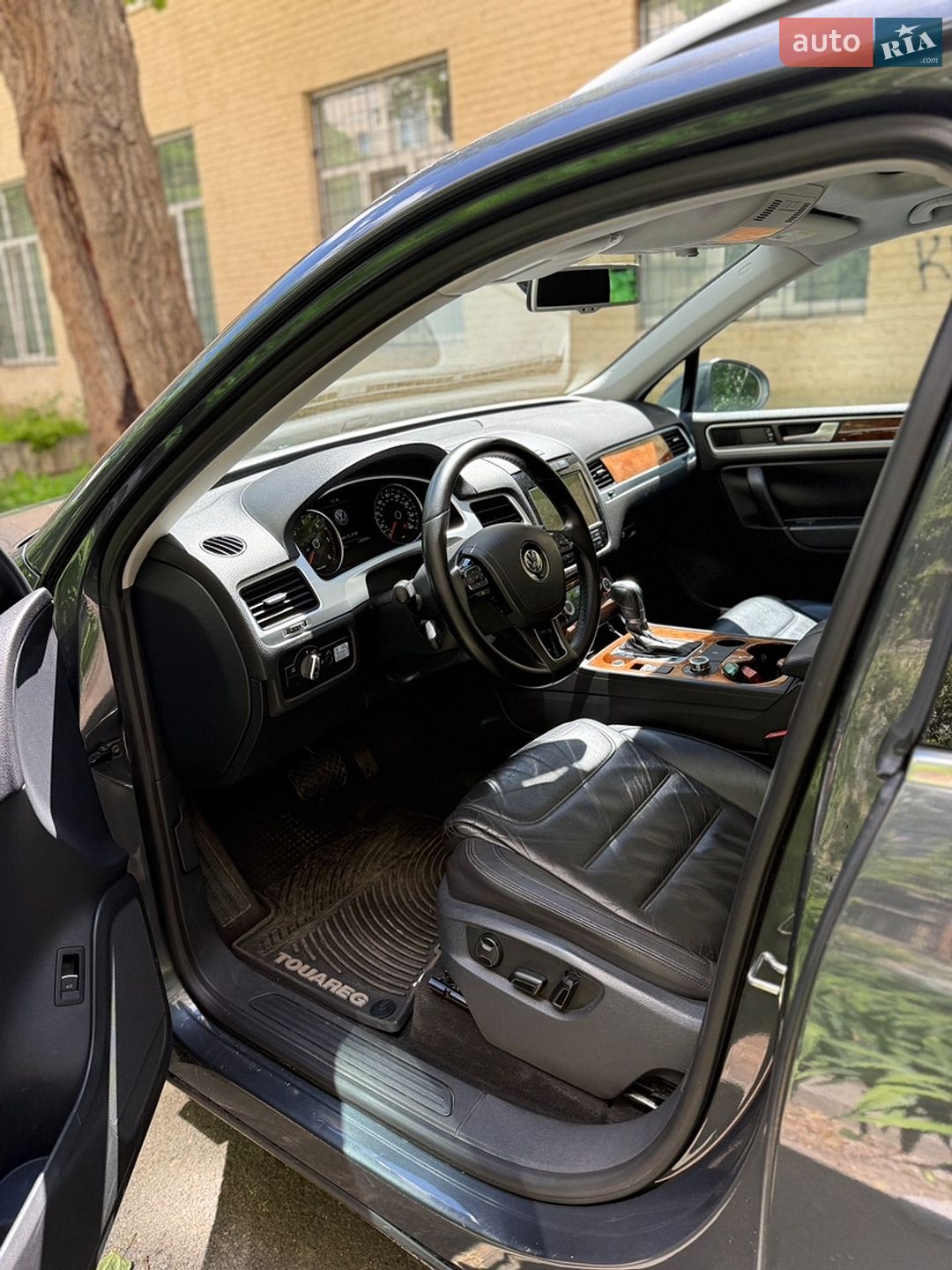 Volkswagen Touareg 2013 VIN WVGEP9BP8ED003756 фото оголошення 17 з 17