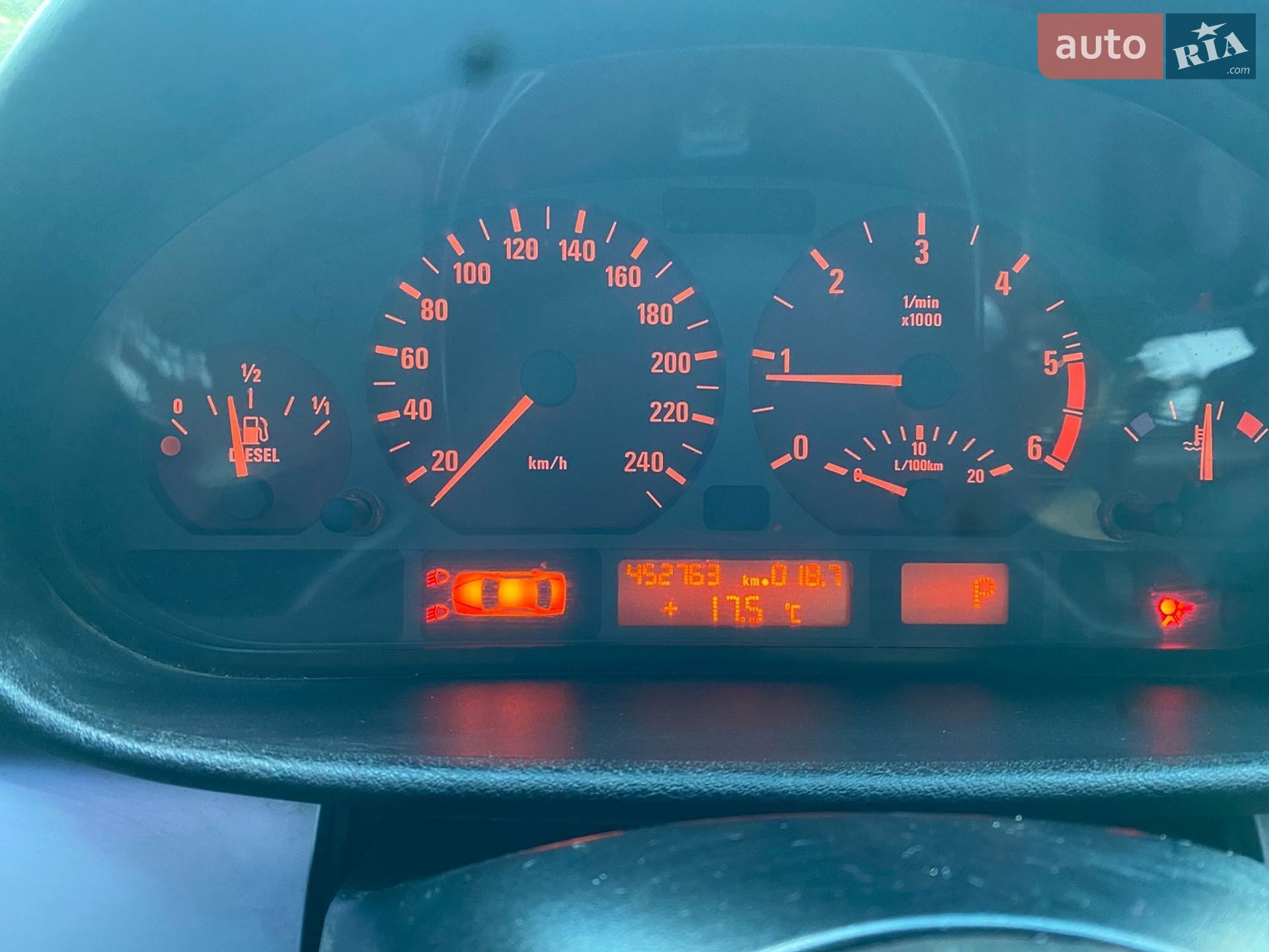 BMW 3 Series 2003 VIN WBAAP71010PN43028 фото оголошення 7 з 10