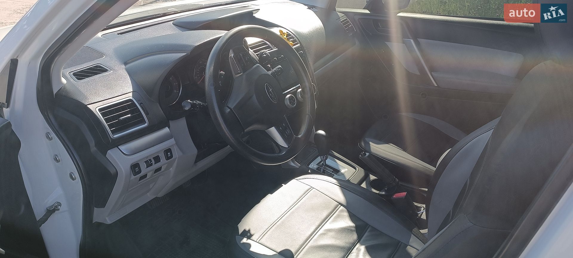 SUBARU FORESTER 2015 VIN JF2SJAFC6GH445658 фото оголошення 17 з 35
