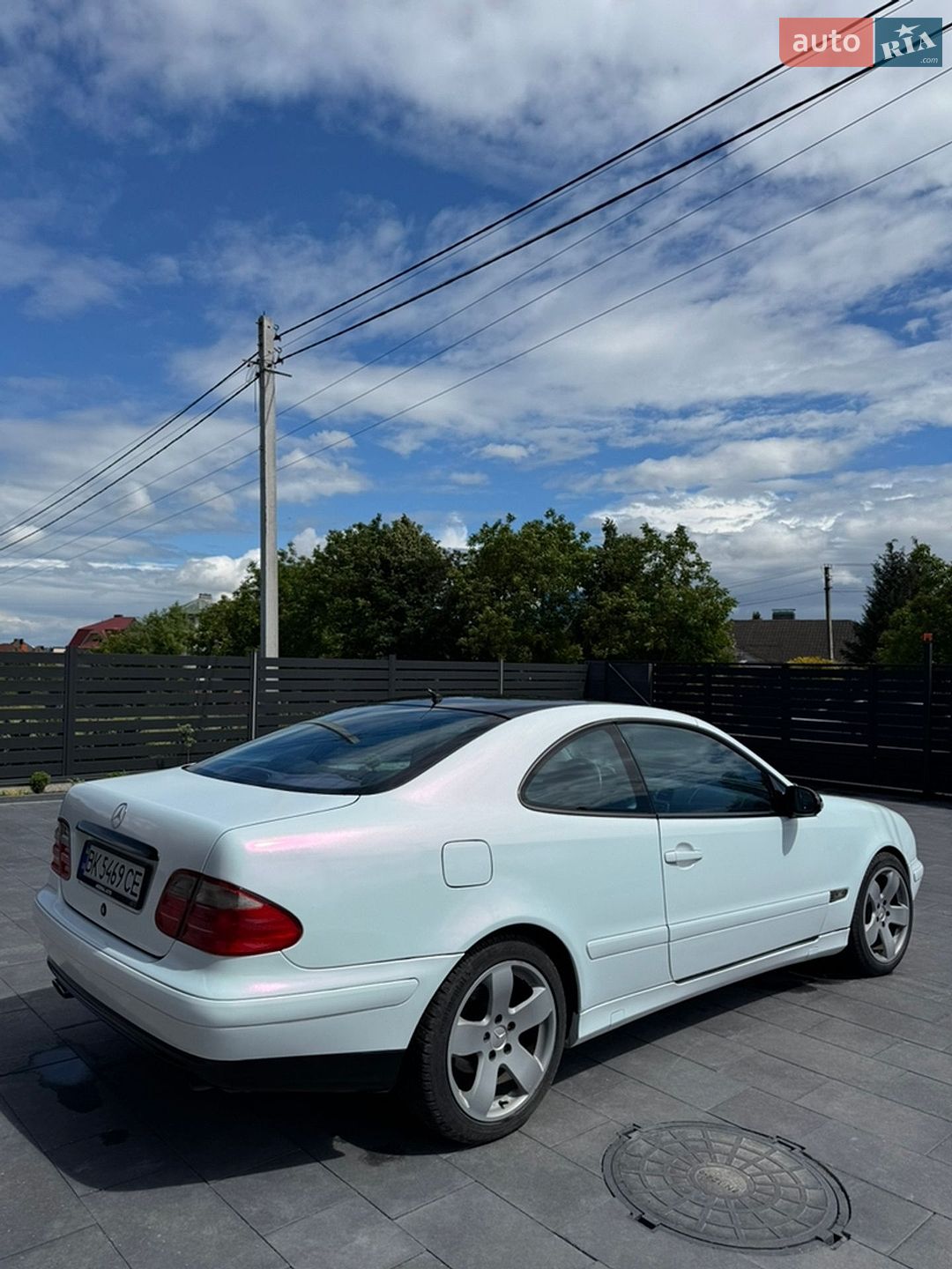Mercedes-Benz CLK-Class 2000 VIN WDB2083441F178679 фото оголошення 2 з 20
