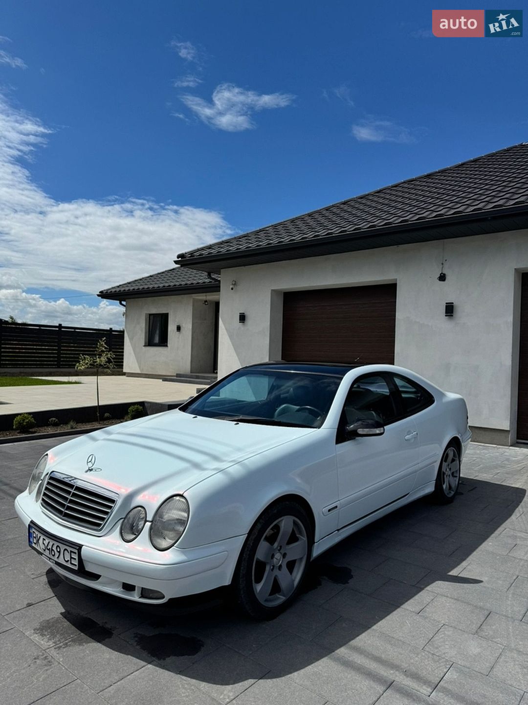 Mercedes-Benz CLK-Class 2000 VIN WDB2083441F178679 фото оголошення 4 з 20