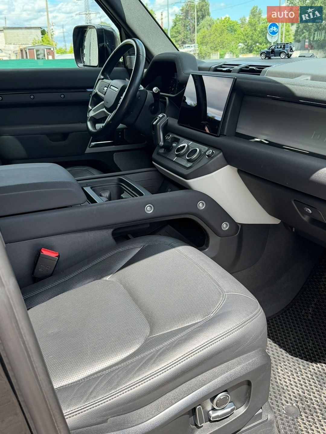 Land Rover Defender 2022 VIN SALEA8BW7P2182094 фото оголошення 23 з 45