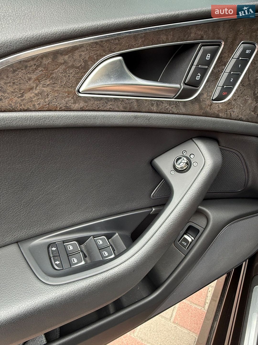 Audi A6 2018 VIN WAUZZZ4GXJN106353 фото оголошення 12 з 30