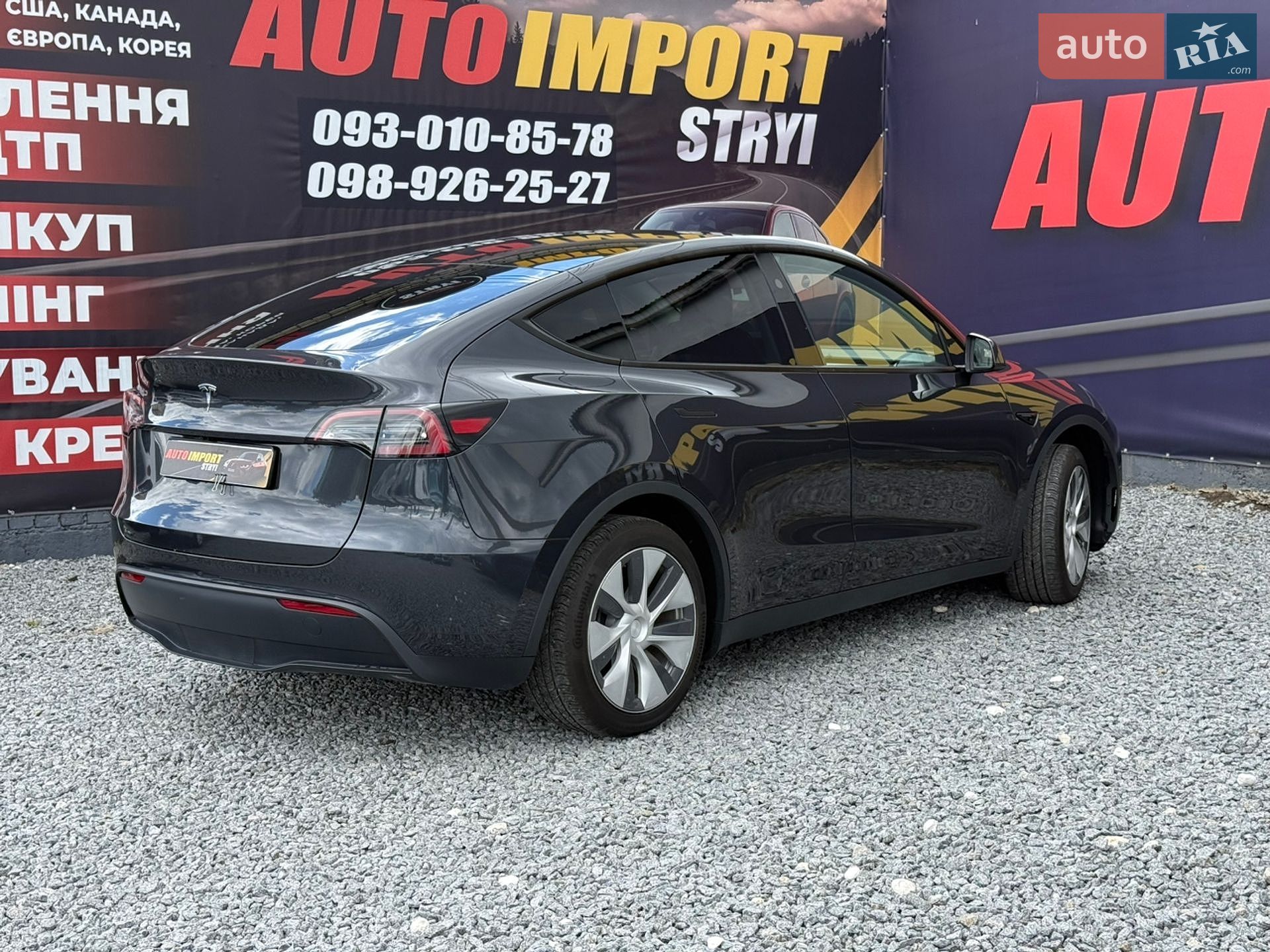 Tesla Model Y 2024 VIN 7SAYGDED3RF044013 фото оголошення 6 з 33