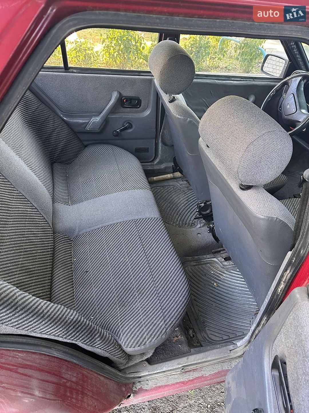 Ford Orion 1989 VIN WF0FXXGCAFHL42884 фото оголошення 10 з 11