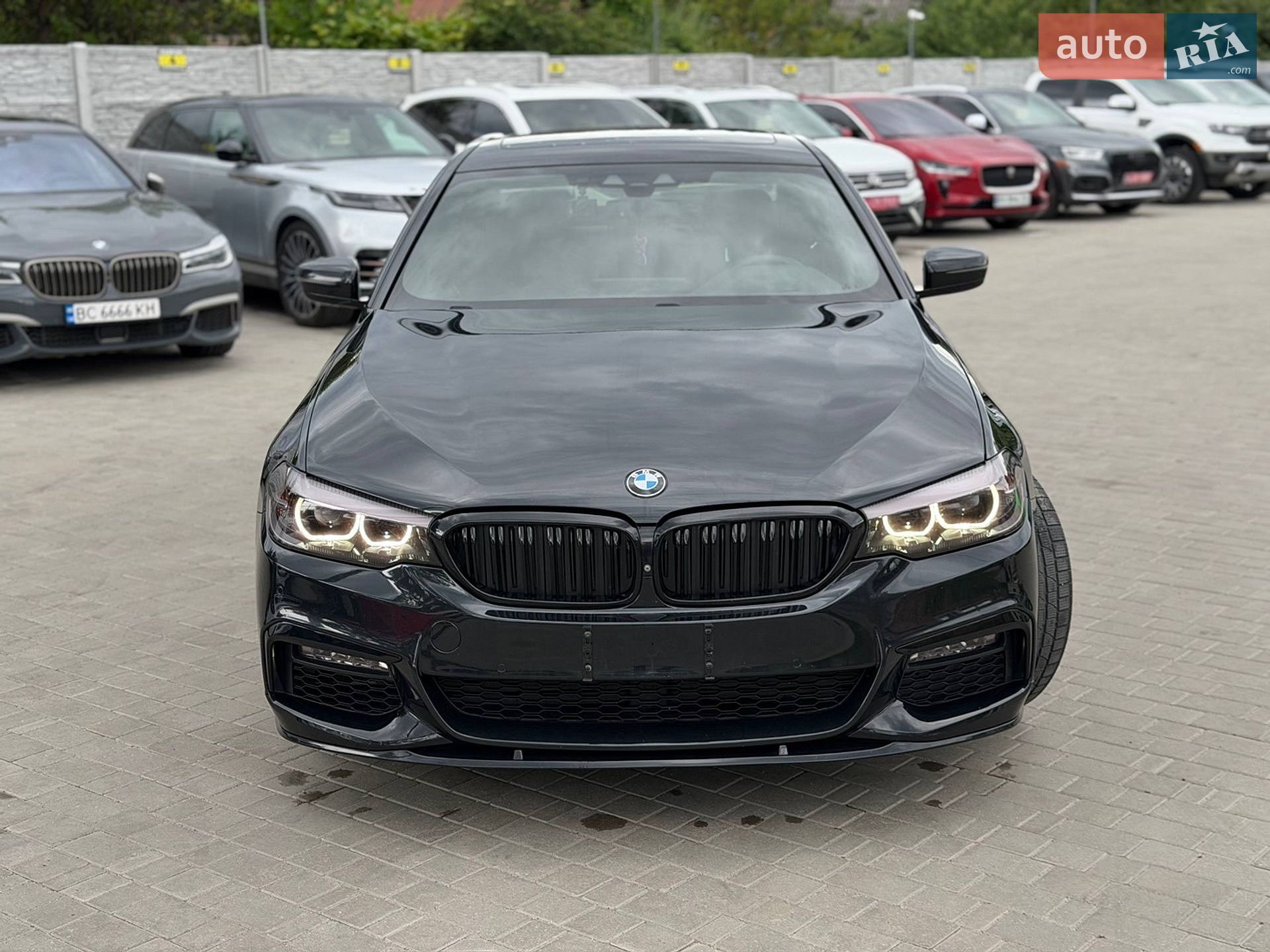 BMW 5 Series 2017 VIN WBAJE7C33HG888263 фото оголошення 6 з 20