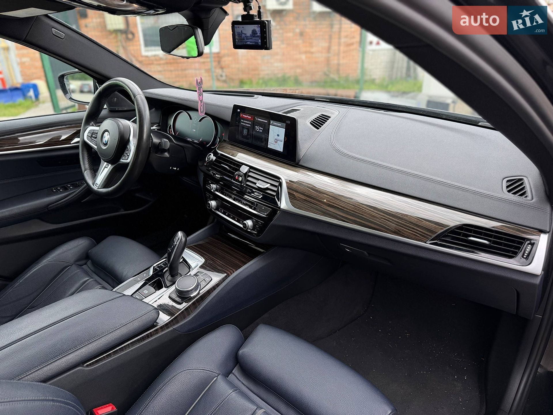 BMW 5 Series 2017 VIN WBAJE7C33HG888263 фото оголошення 15 з 20