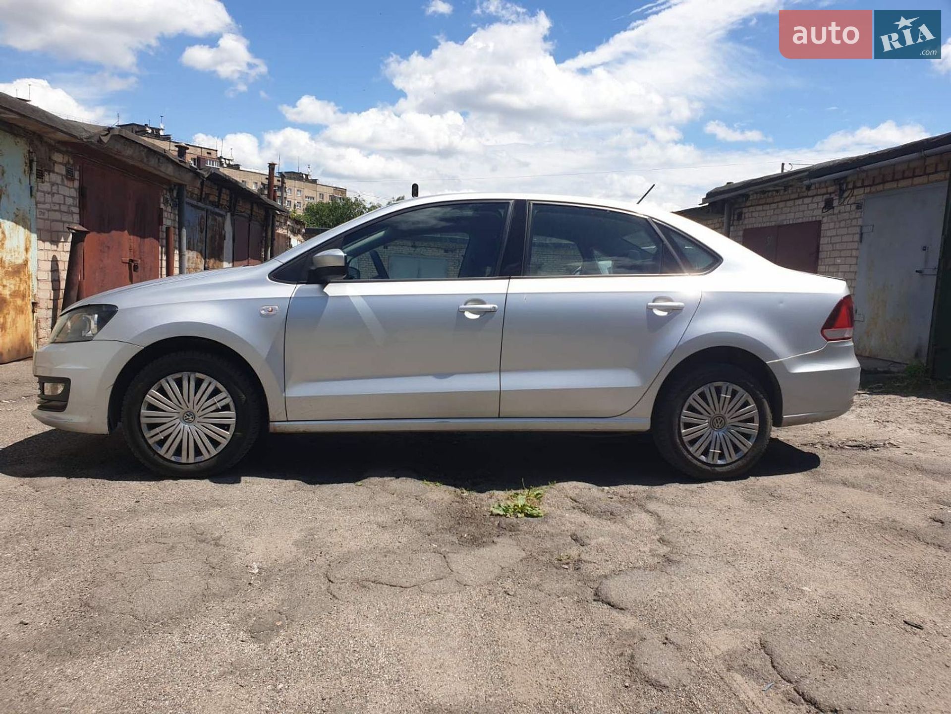 Volkswagen Polo 2018 VIN XW8ZZZ61ZJG066274 фото оголошення 3 з 19