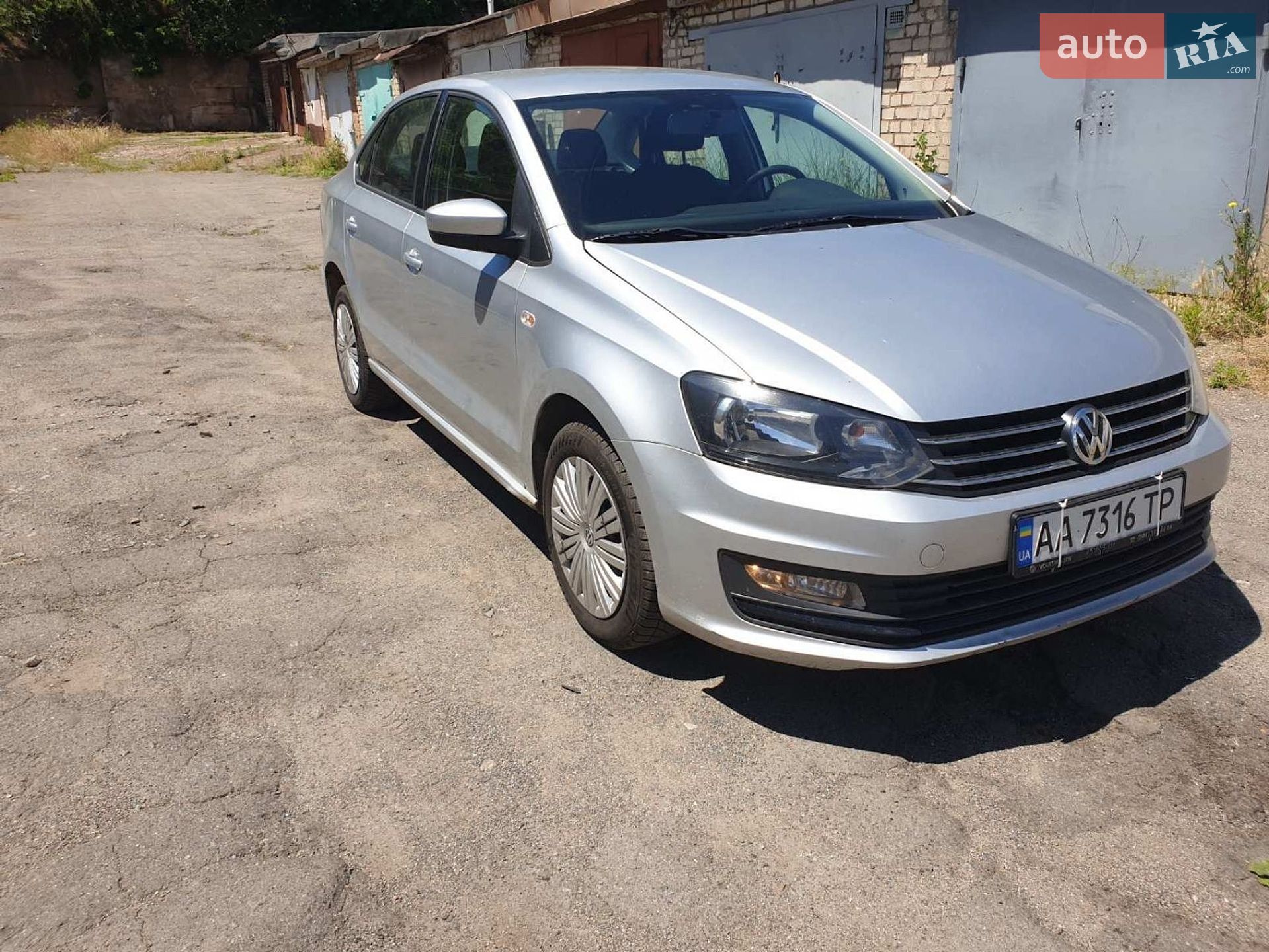 Volkswagen Polo 2018 VIN XW8ZZZ61ZJG066274 фото оголошення 18 з 19