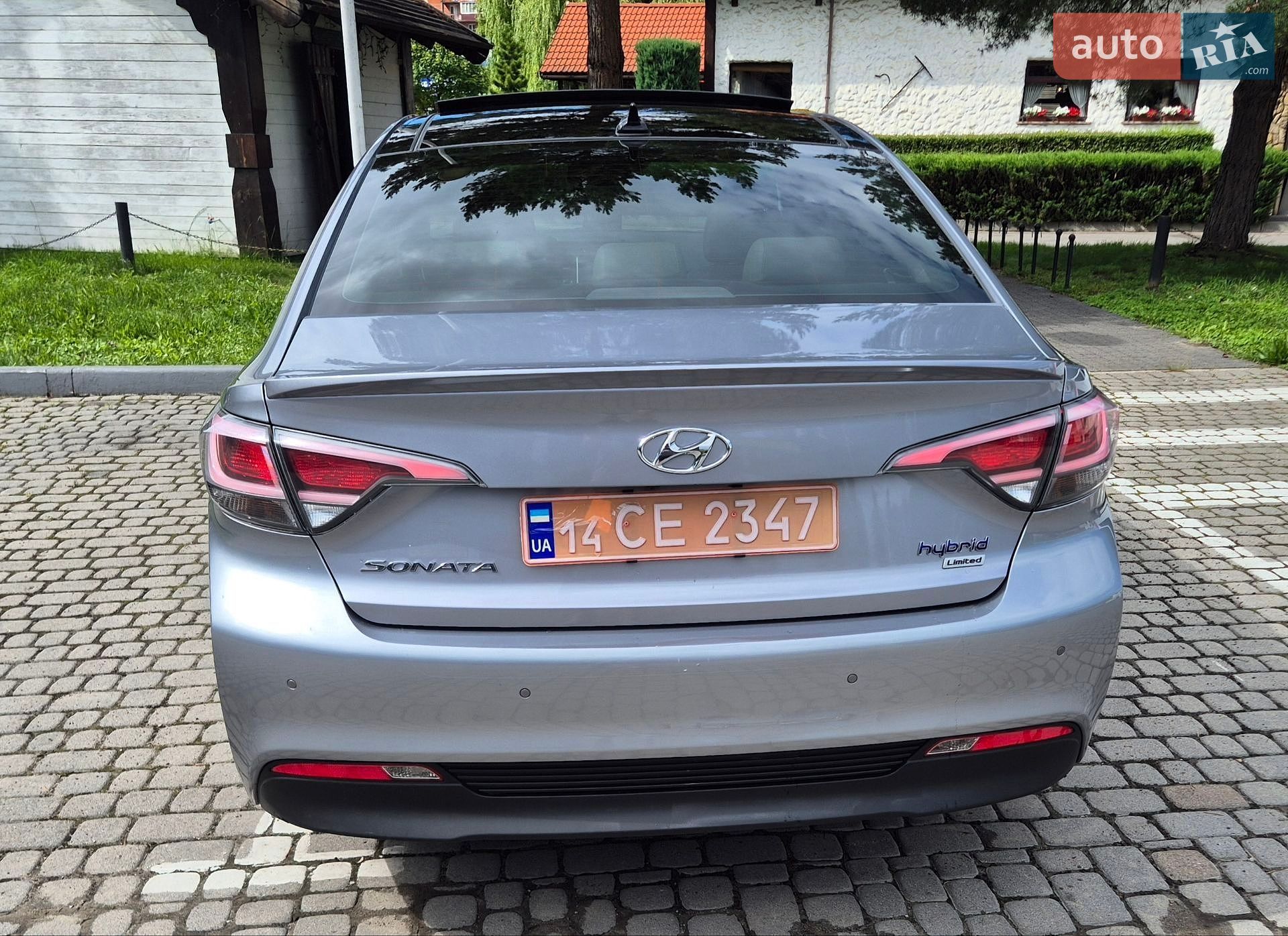 Hyundai Sonata 2016 VIN KMHE34L18HA044614 фото оголошення 2 з 36