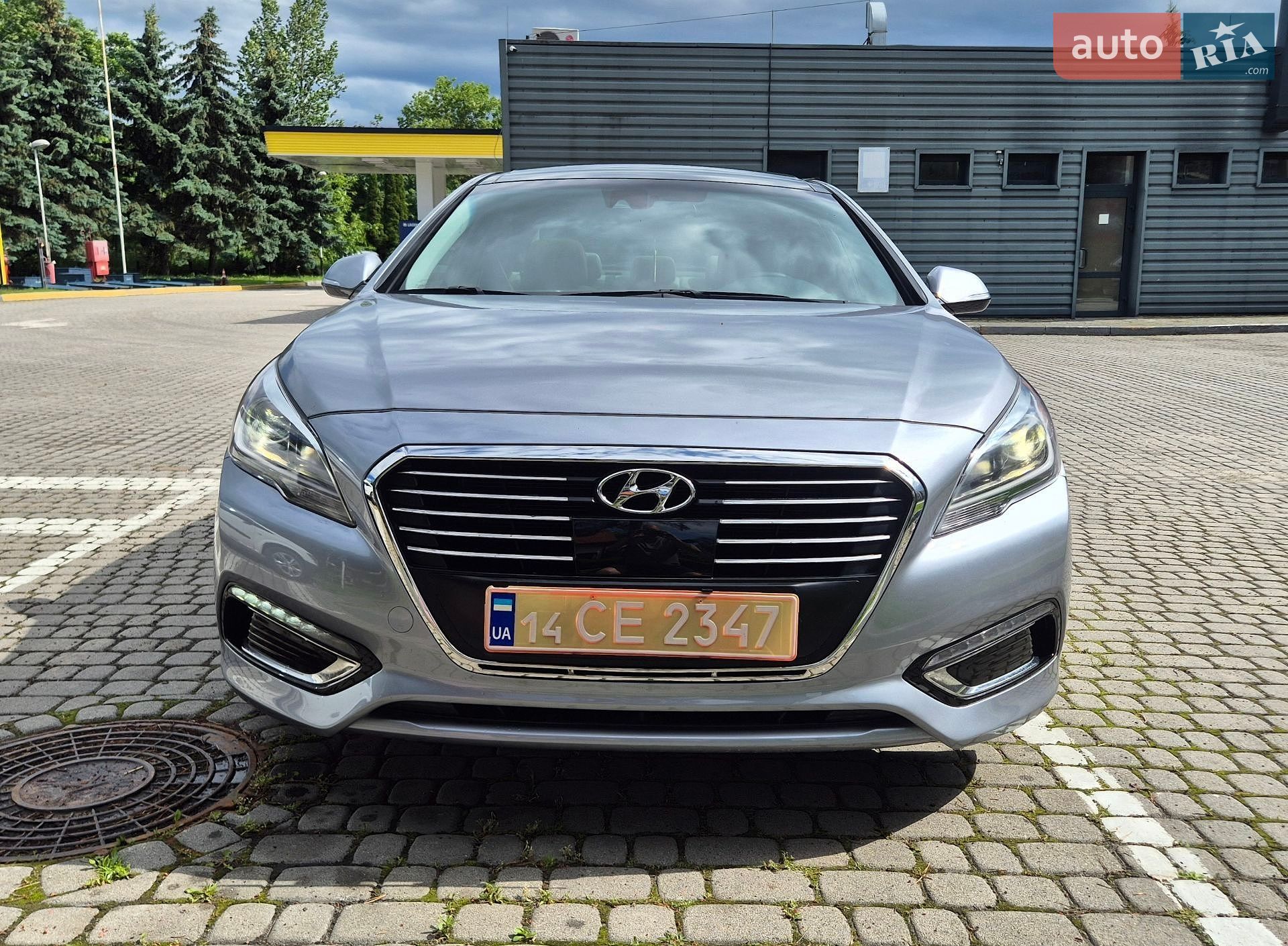 Hyundai Sonata 2016 VIN KMHE34L18HA044614 фото оголошення 7 з 36