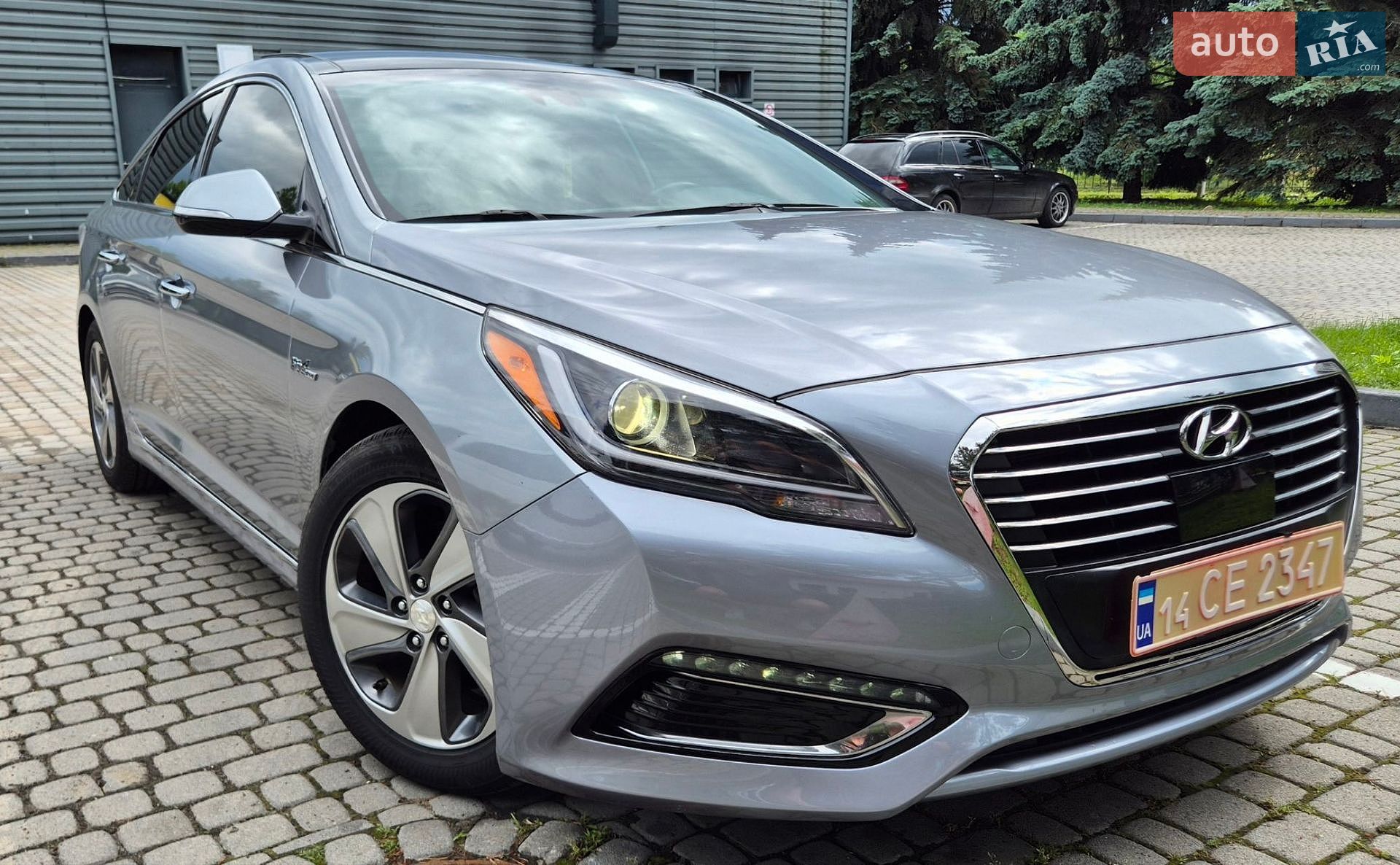 Hyundai Sonata 2016 VIN KMHE34L18HA044614 фото оголошення 16 з 36