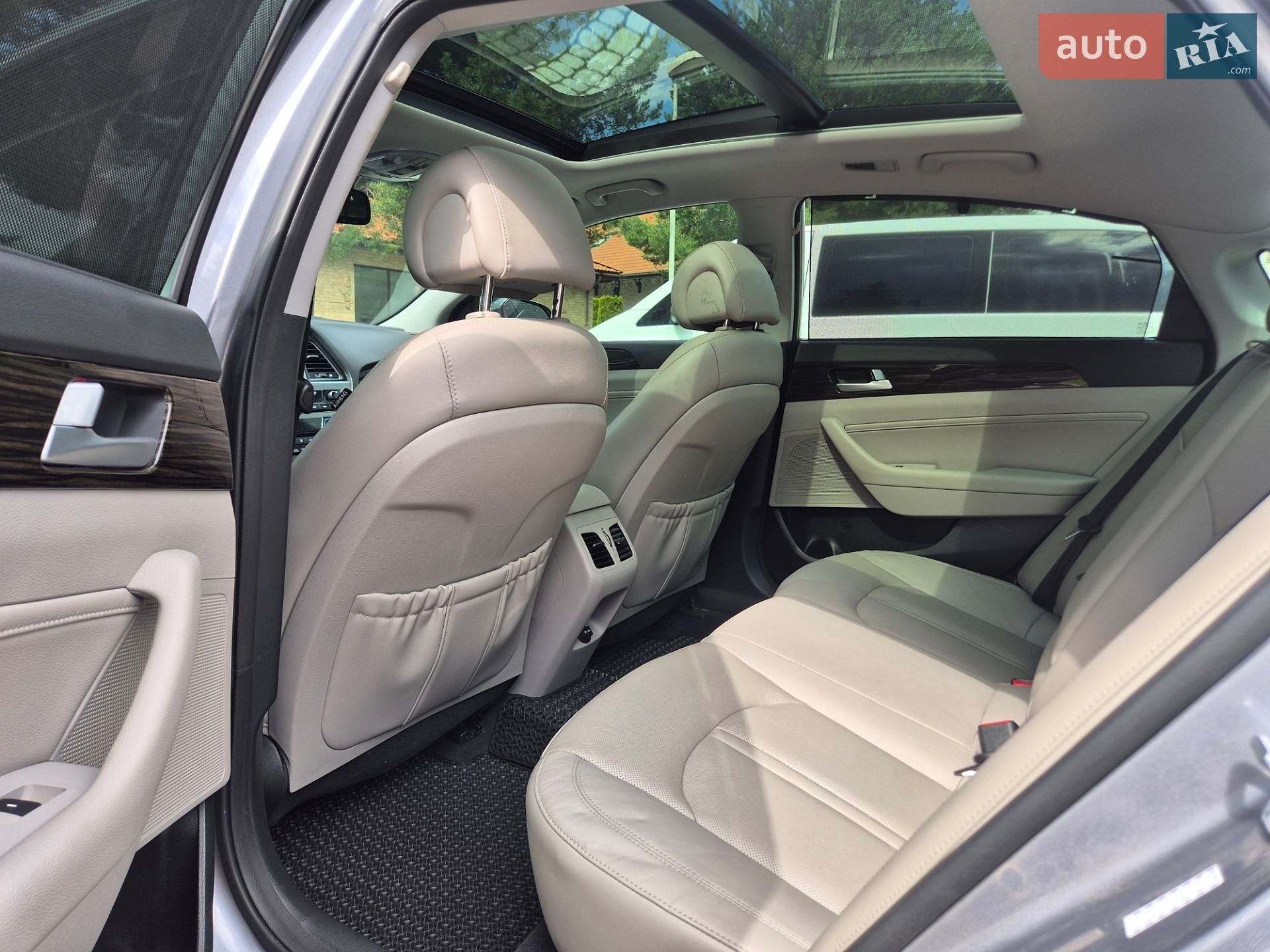 Hyundai Sonata 2016 VIN KMHE34L18HA044614 фото оголошення 21 з 36