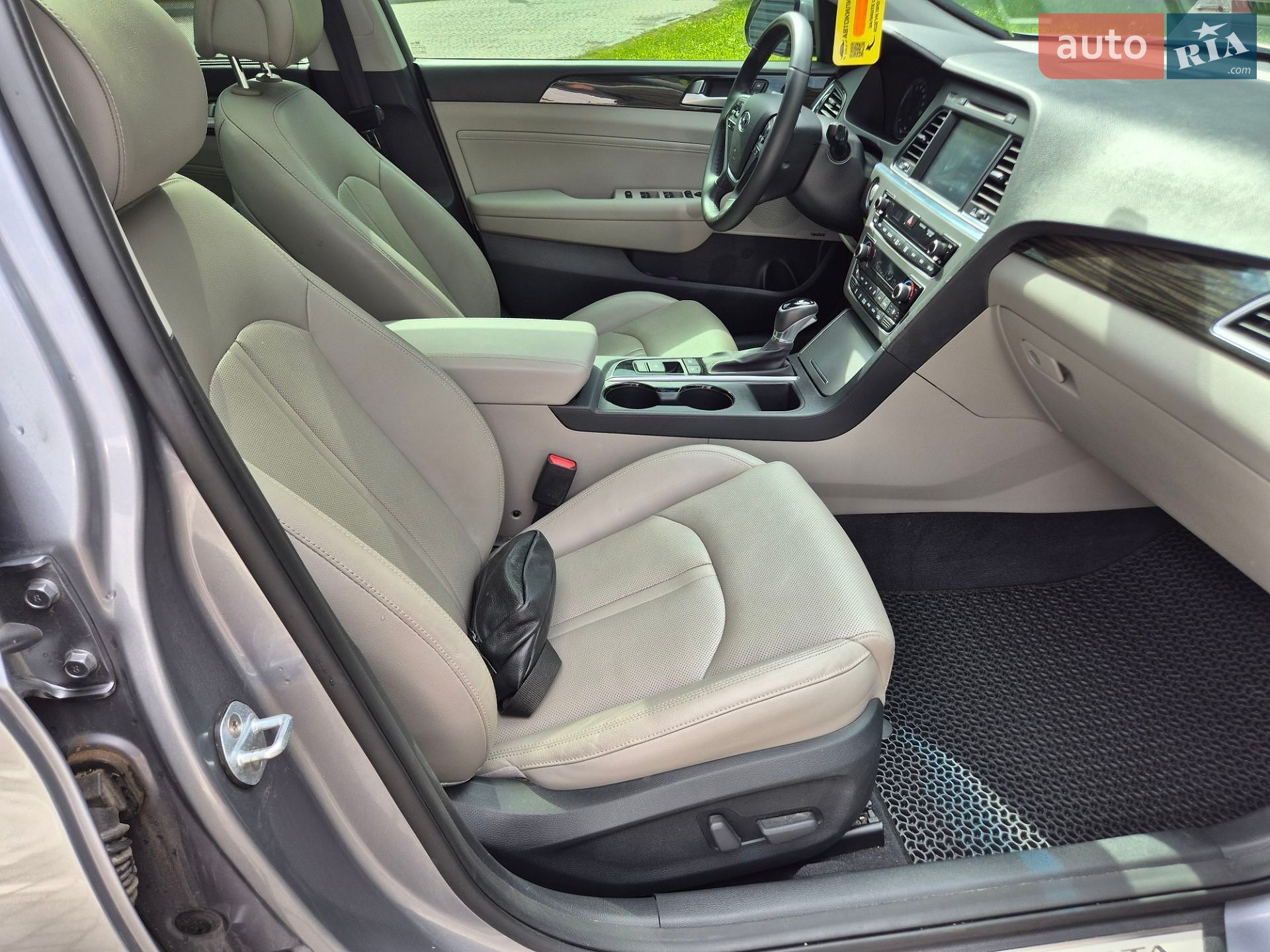 Hyundai Sonata 2016 VIN KMHE34L18HA044614 фото оголошення 33 з 36