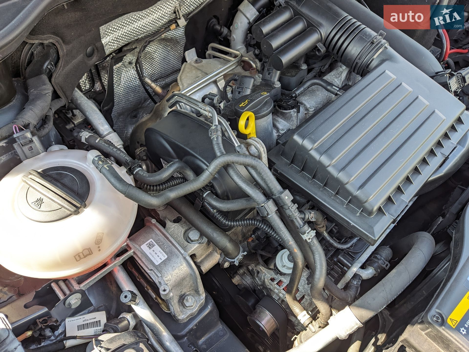 Volkswagen Golf 2015 VIN WVWZZZAUZGW501666 фото оголошення 29 з 41