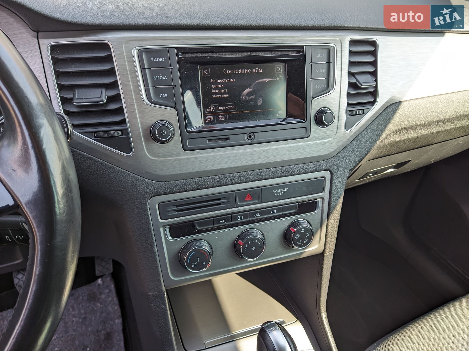 Volkswagen Golf 2015 VIN WVWZZZAUZGW501666 фото оголошення 16 з 41