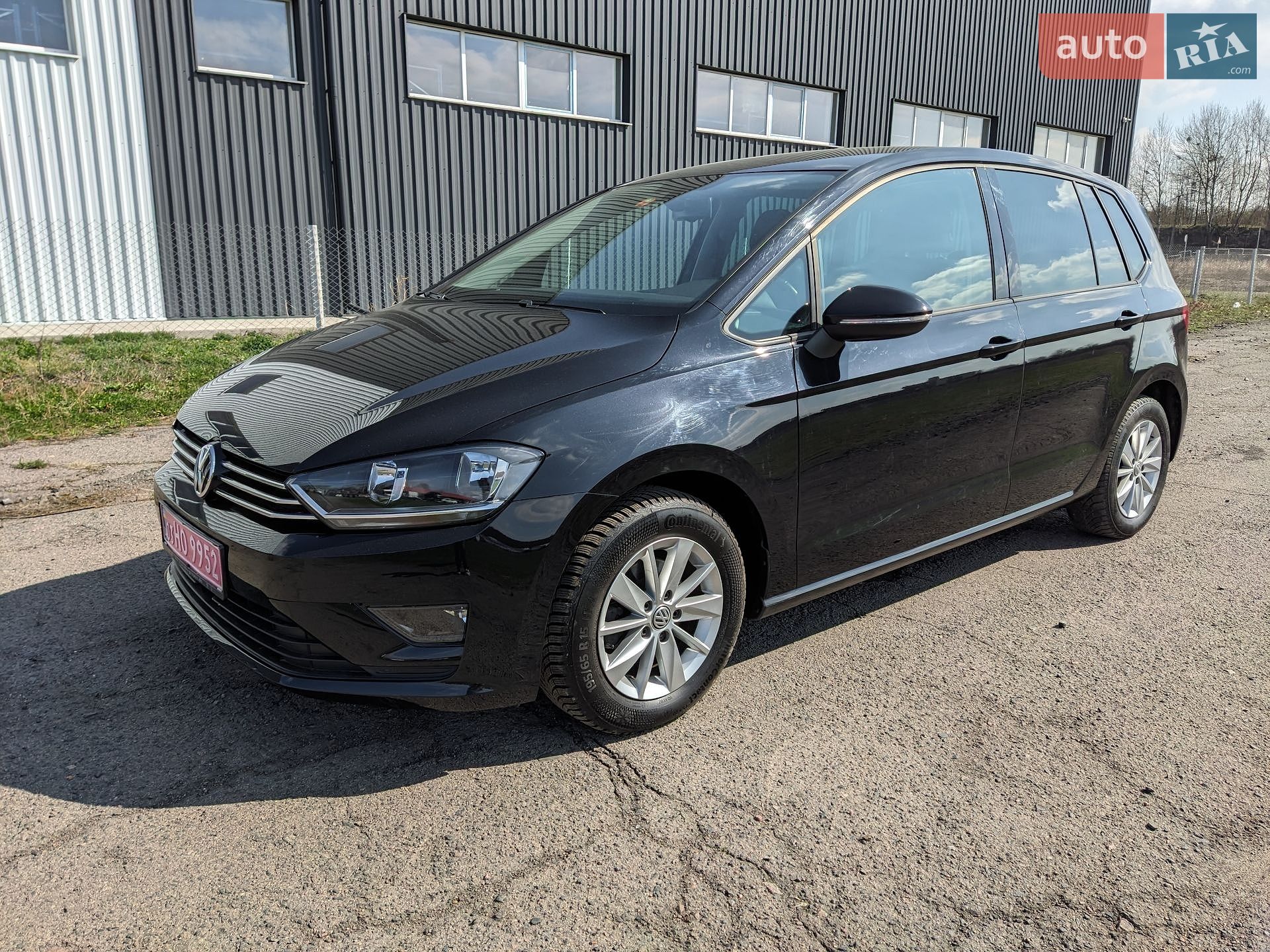 Volkswagen Golf 2015 VIN WVWZZZAUZGW501666 фото оголошення 5 з 41