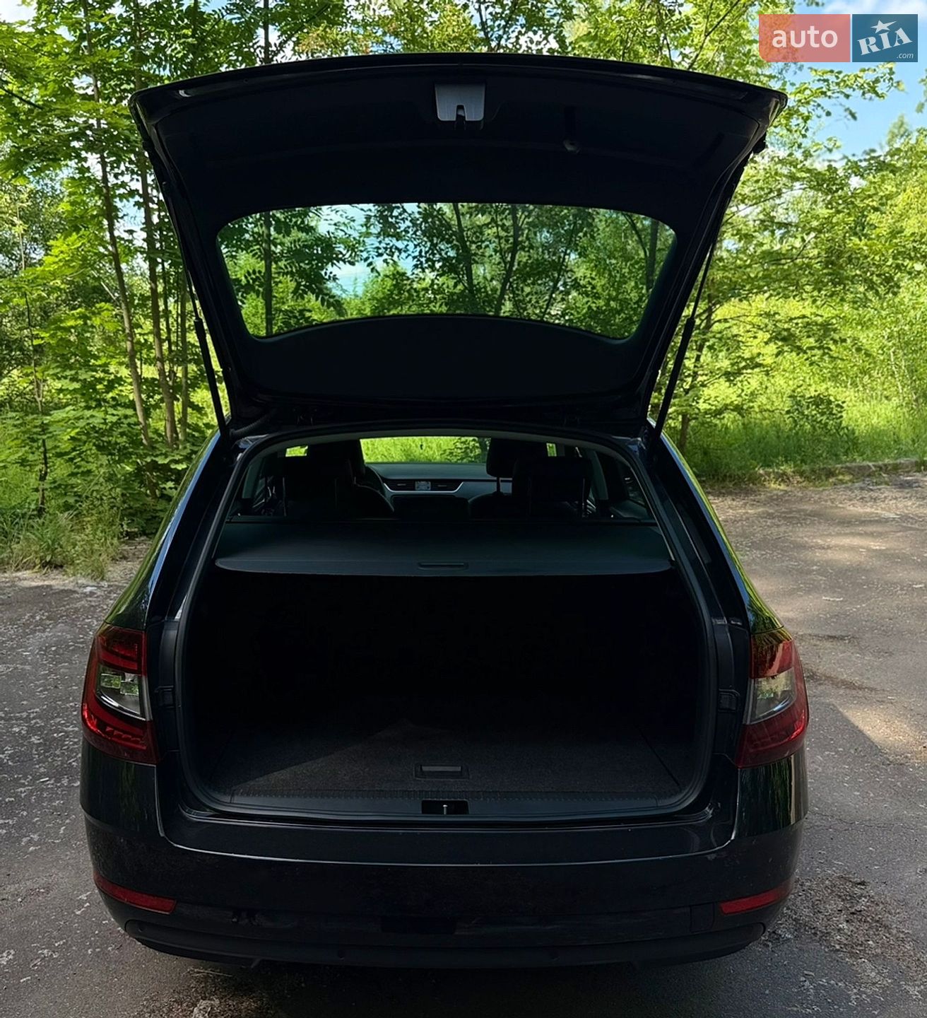 Skoda Octavia 2018 VIN TMBJJ7NE8K0088409 фото оголошення 17 з 49