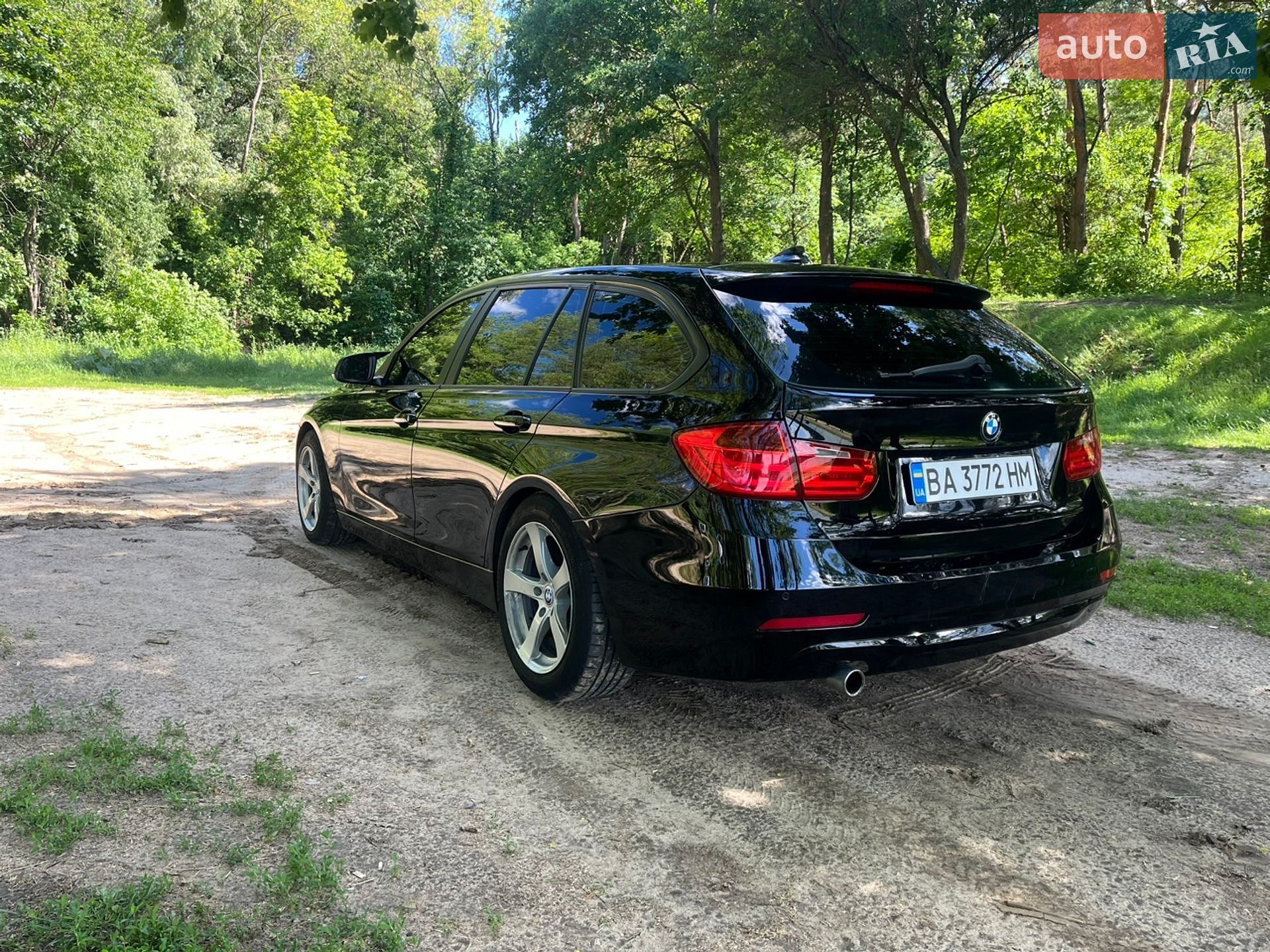 BMW 3 Series 2014 VIN WBA3K91060F910580 фото оголошення 6 з 11