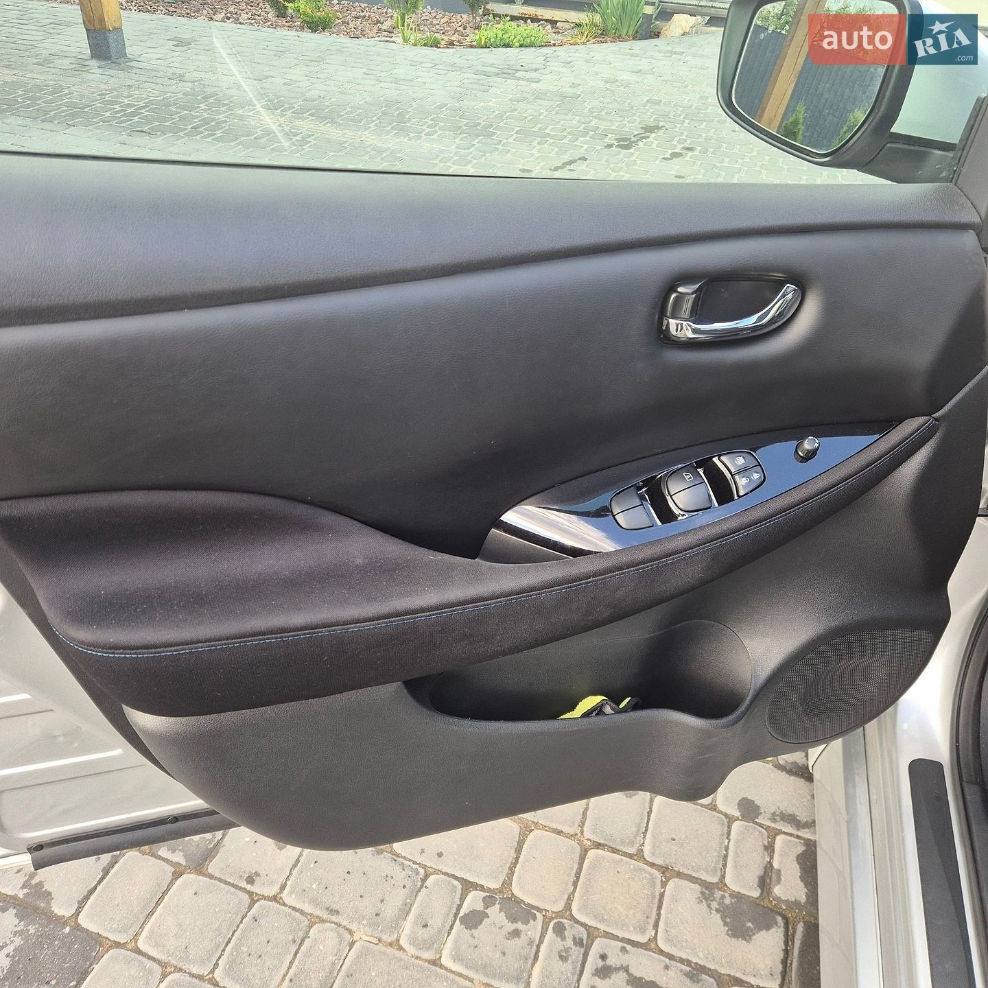 Nissan Leaf 2021 VIN 1N4AZ1CV2NC552599 фото оголошення 9 з 18