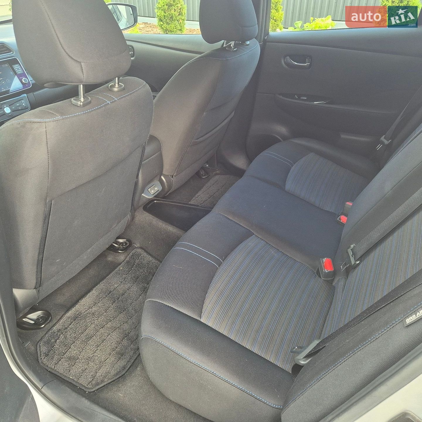 Nissan Leaf 2021 VIN 1N4AZ1CV2NC552599 фото оголошення 16 з 18