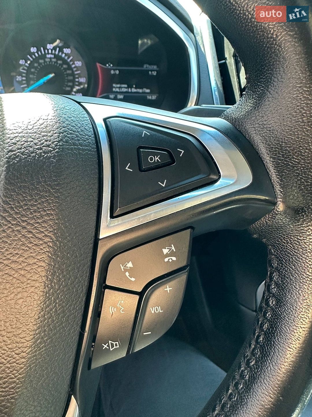 Ford Edge 2019 VIN 2FMPK3K98KBB54586 фото оголошення 2 з 18