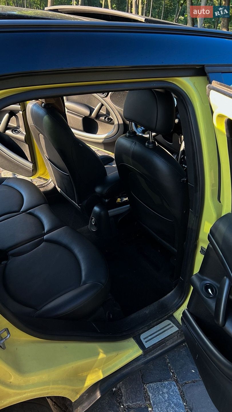 Mini Countryman 2012 VIN WMWZC3C5XCWP20279 фото оголошення 11 з 17