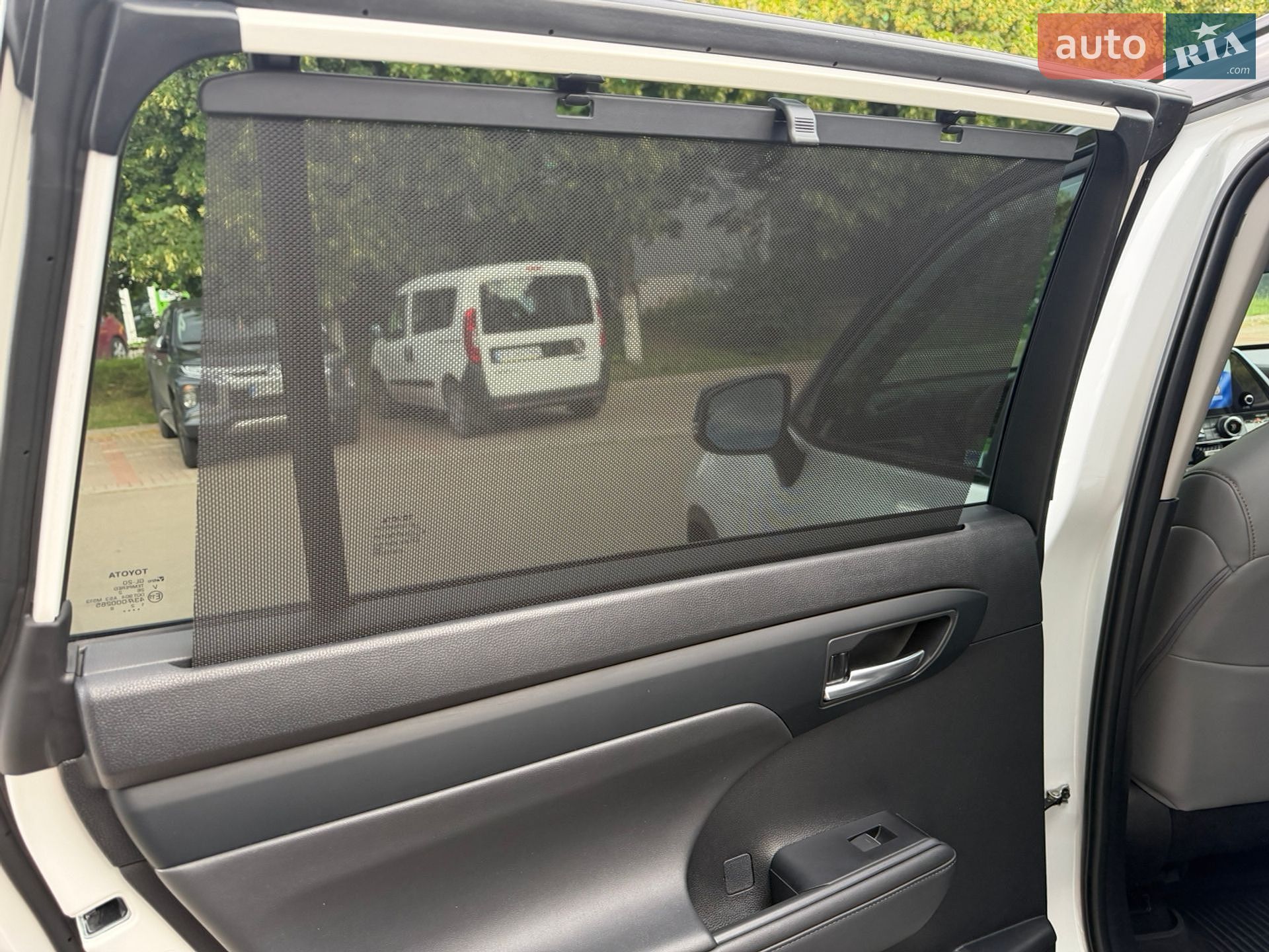 Toyota Highlander 2022 VIN 5TDABRCHXPS567053 фото оголошення 8 з 20