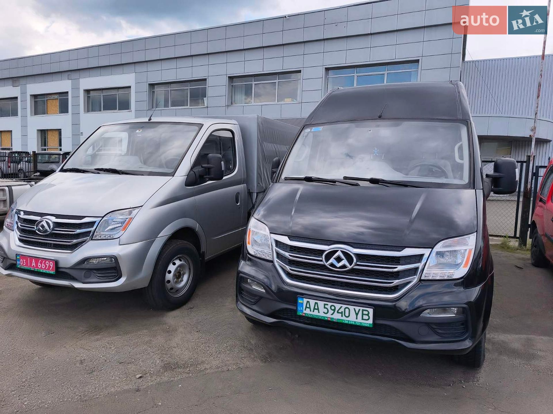 Maxus EV80 2019 VIN LSFAL1106KA072021 фото оголошення 3 з 16