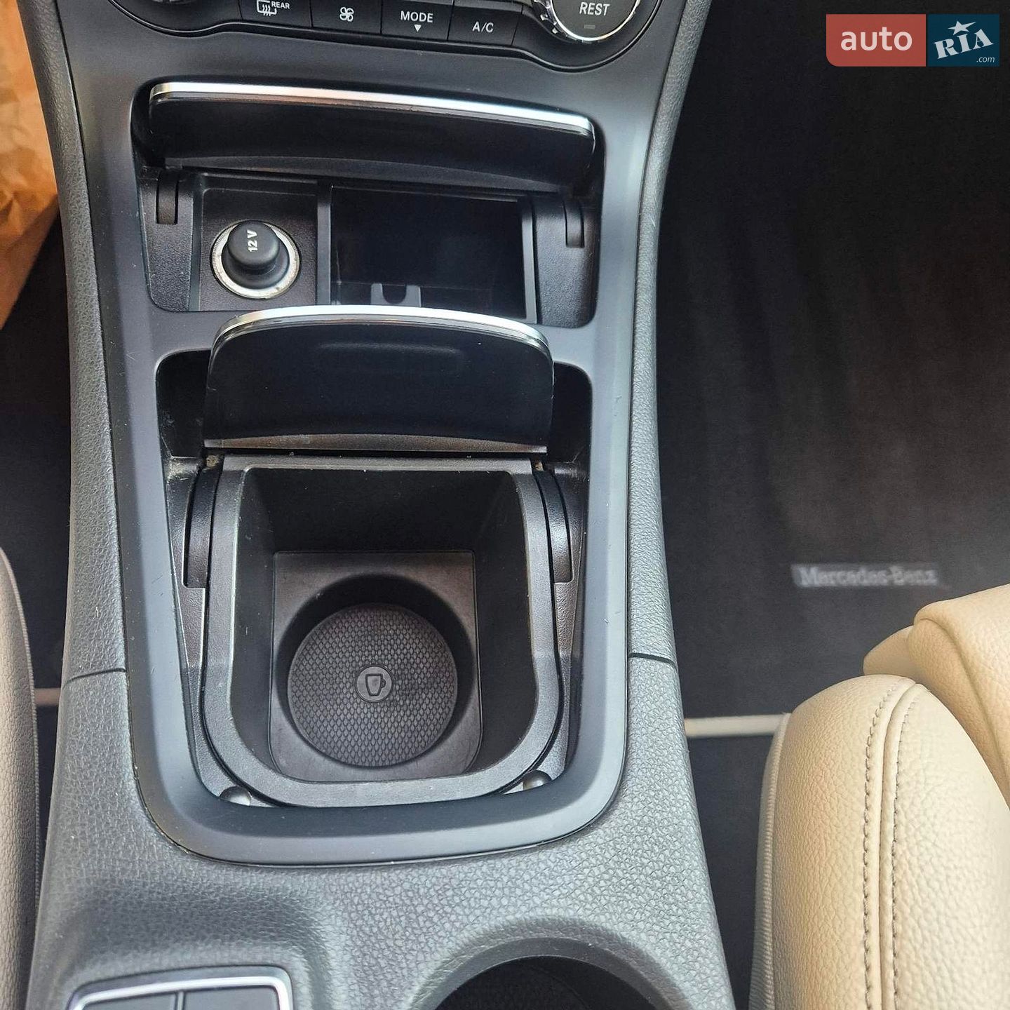 Mercedes-Benz B-Class 2017 VIN WDDMH4GB7JJ465076 фото оголошення 11 з 18