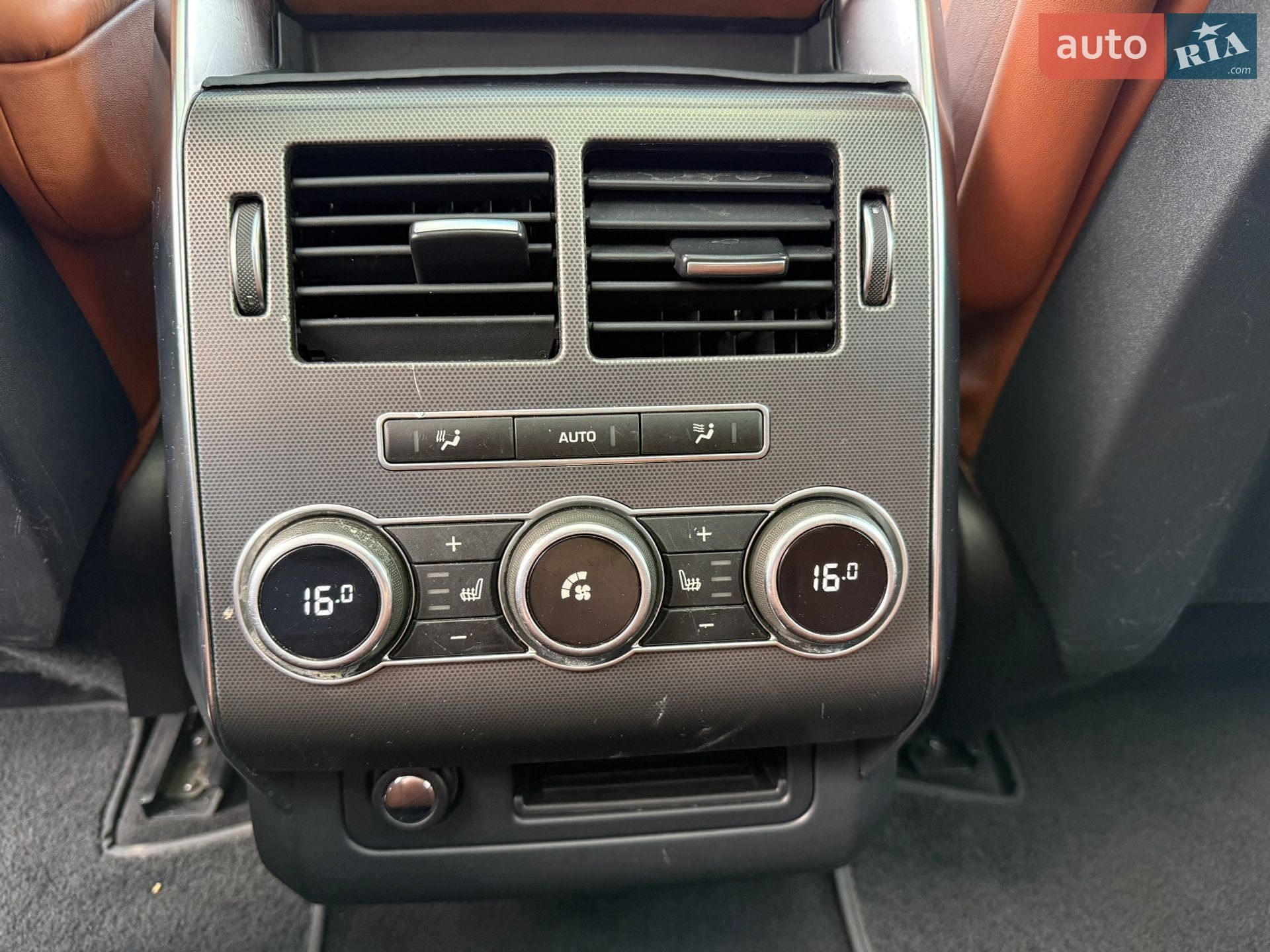Land Rover Range Rover Sport 2013 VIN SALWA2FF3EA309695 фото оголошення 17 з 19