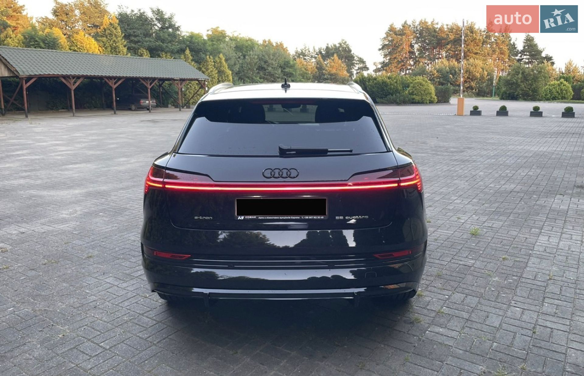 Audi e-tron 2020 VIN WAUZZZGE5MB013112 фото оголошення 17 з 21