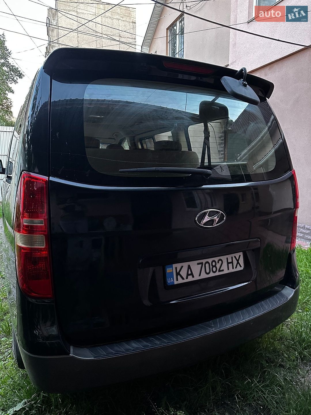 Hyundai H-1 2012 VIN KMHWH81RBDU483079 фото оголошення 5 з 20