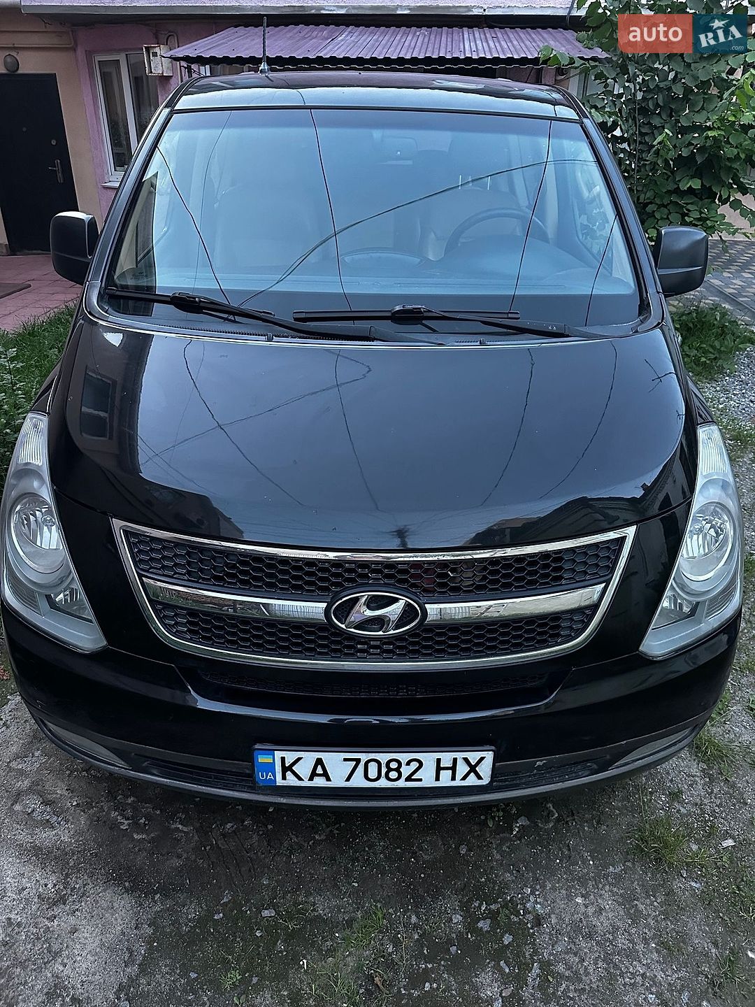 Hyundai H-1 2012 VIN KMHWH81RBDU483079 фото оголошення 4 з 20